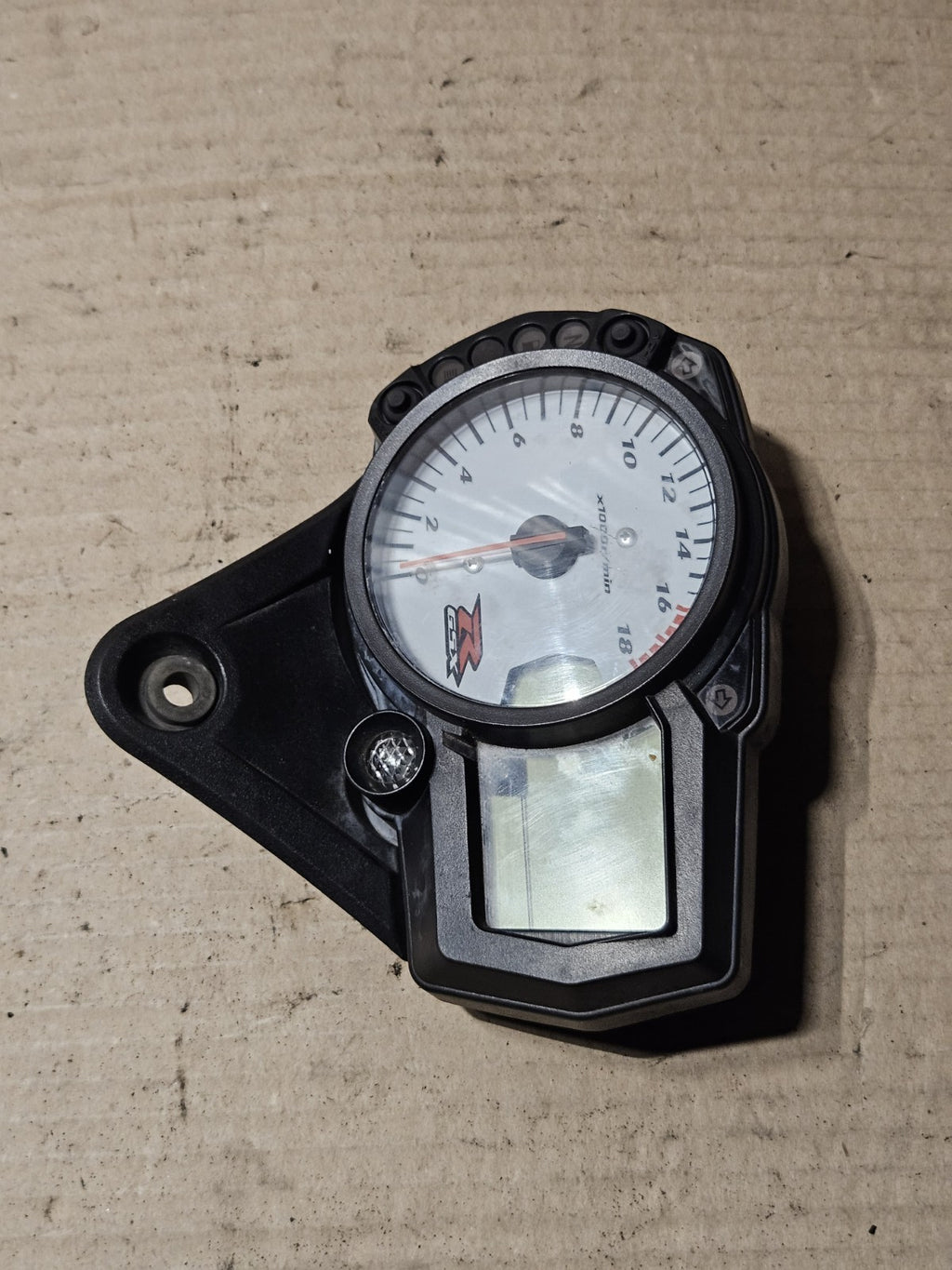 2006-2007 Suzuki GSXR600 GSX-R600 K6 K7 OEM Speedometer Gauge Cluster Tachometer2