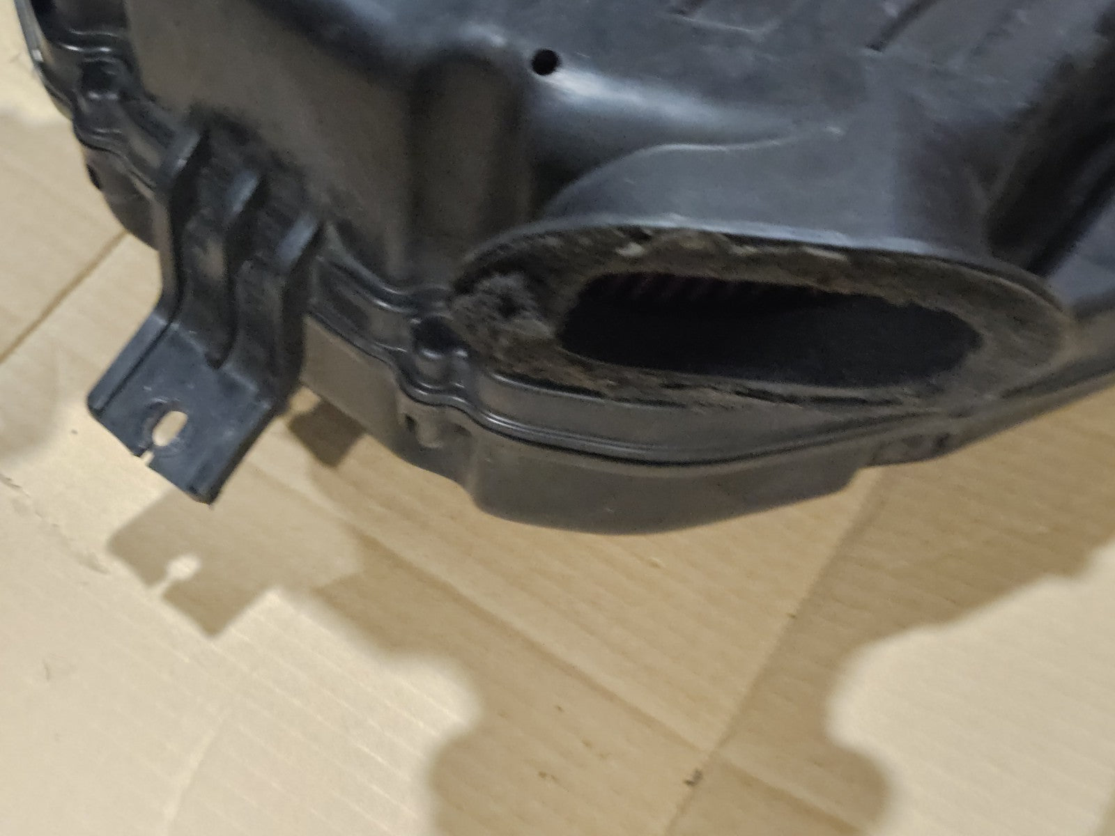 01-03 Suzuki GSXR 750 Intake Air Box Filter Cleaner OEM