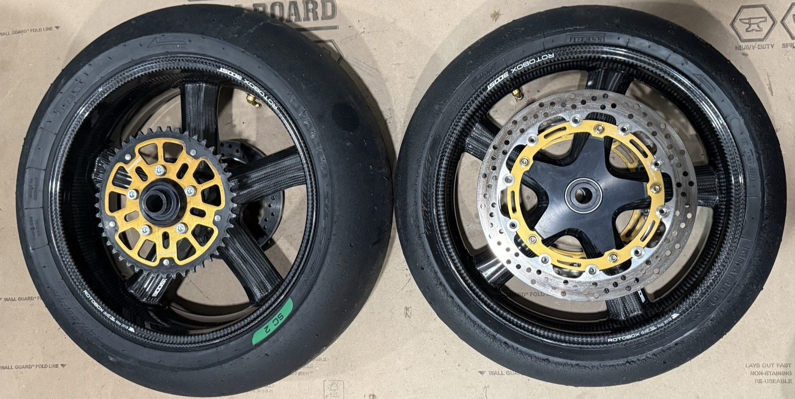 Rotobox Boost Carbon Wheels Set Front Rear 17x3.5 17x6 2010-2019 BMW S1000RR HP4