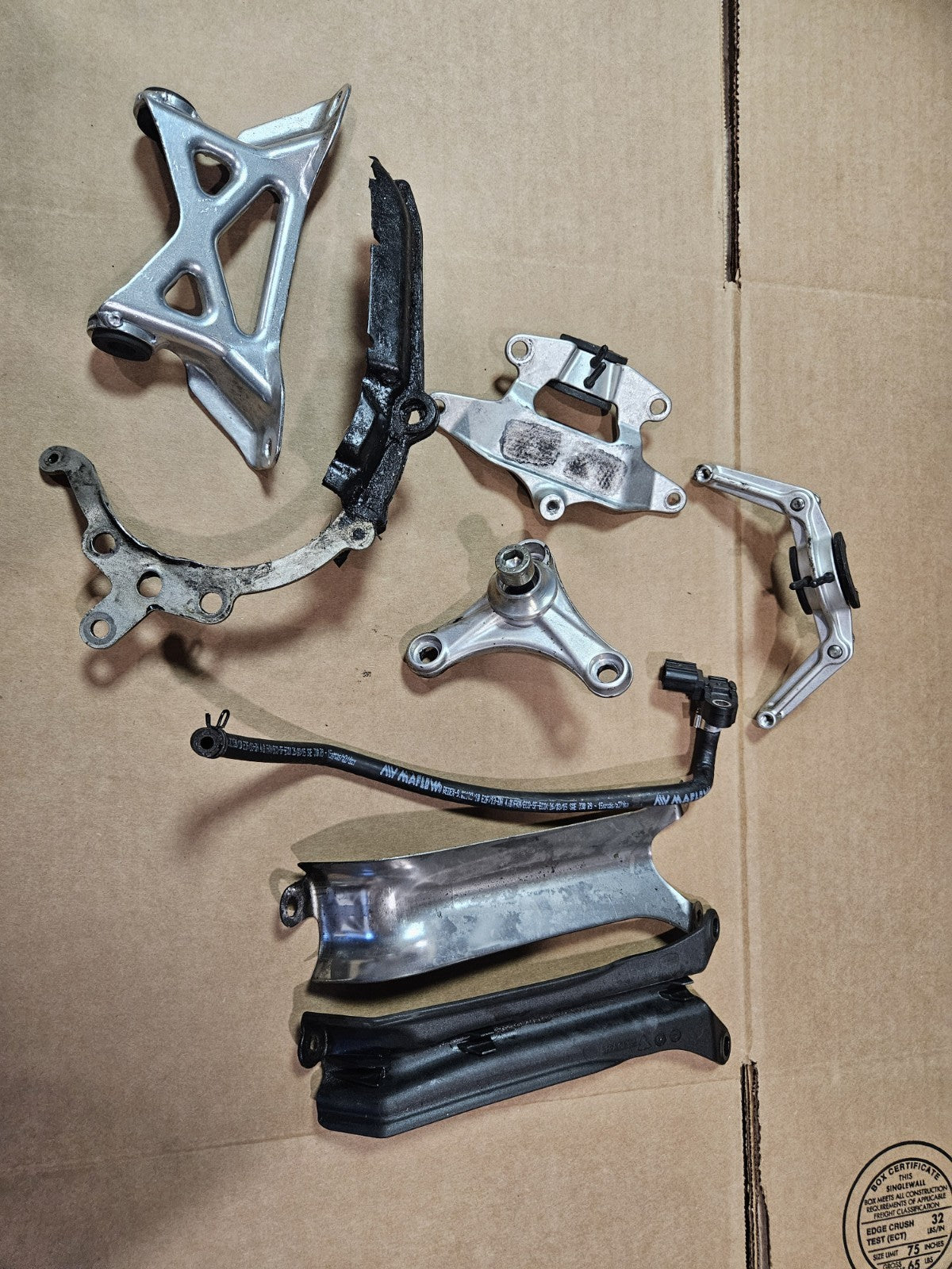 Ducati Panigale 1299 959 1199 899 V2 Rear Shock Mount Brackets Ignition