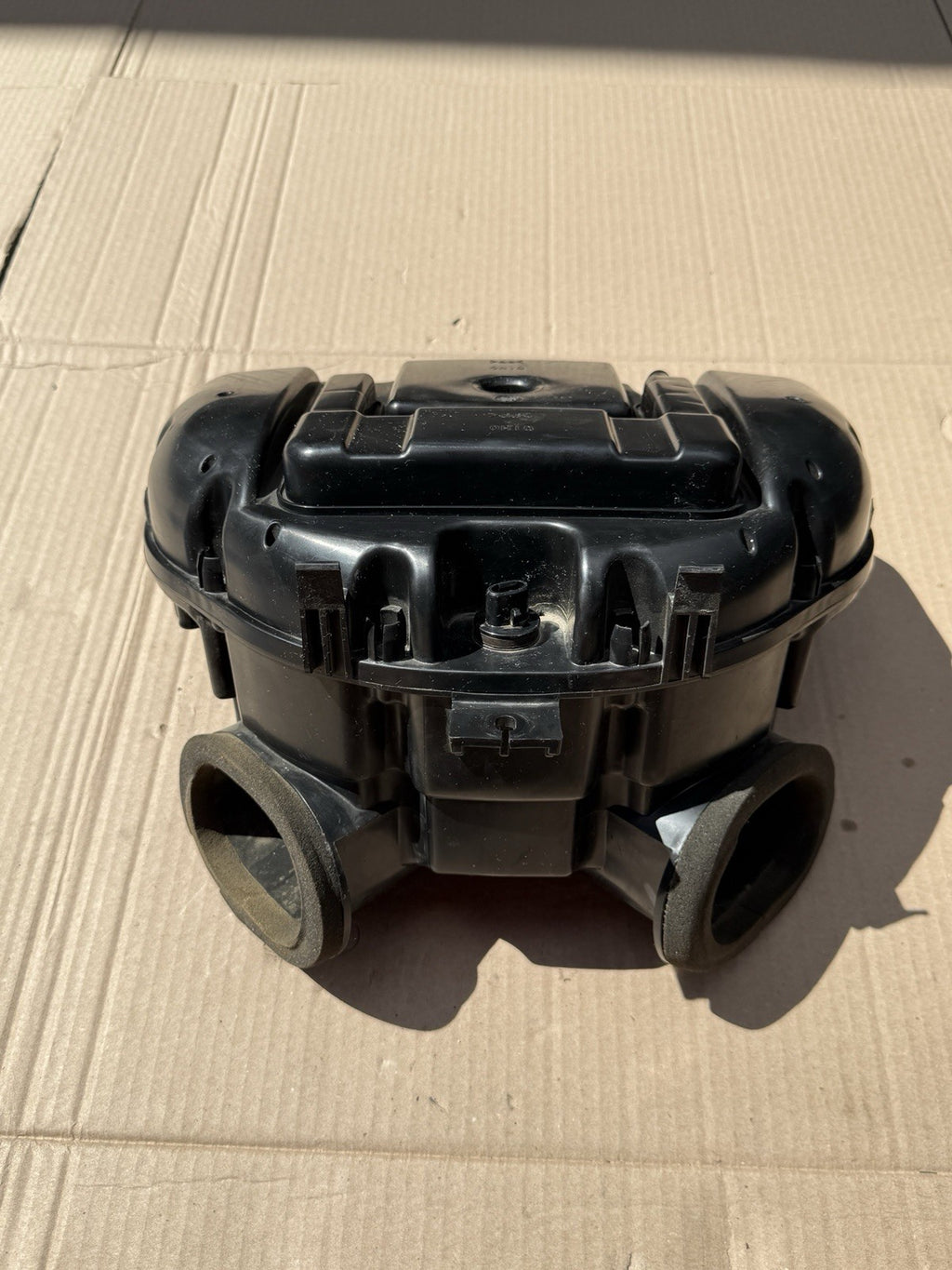2006-2007 Suzuki GSXR750 GSX-R750 K6 K7 OEM Airbox Air Cleaner Box 13700-02H045