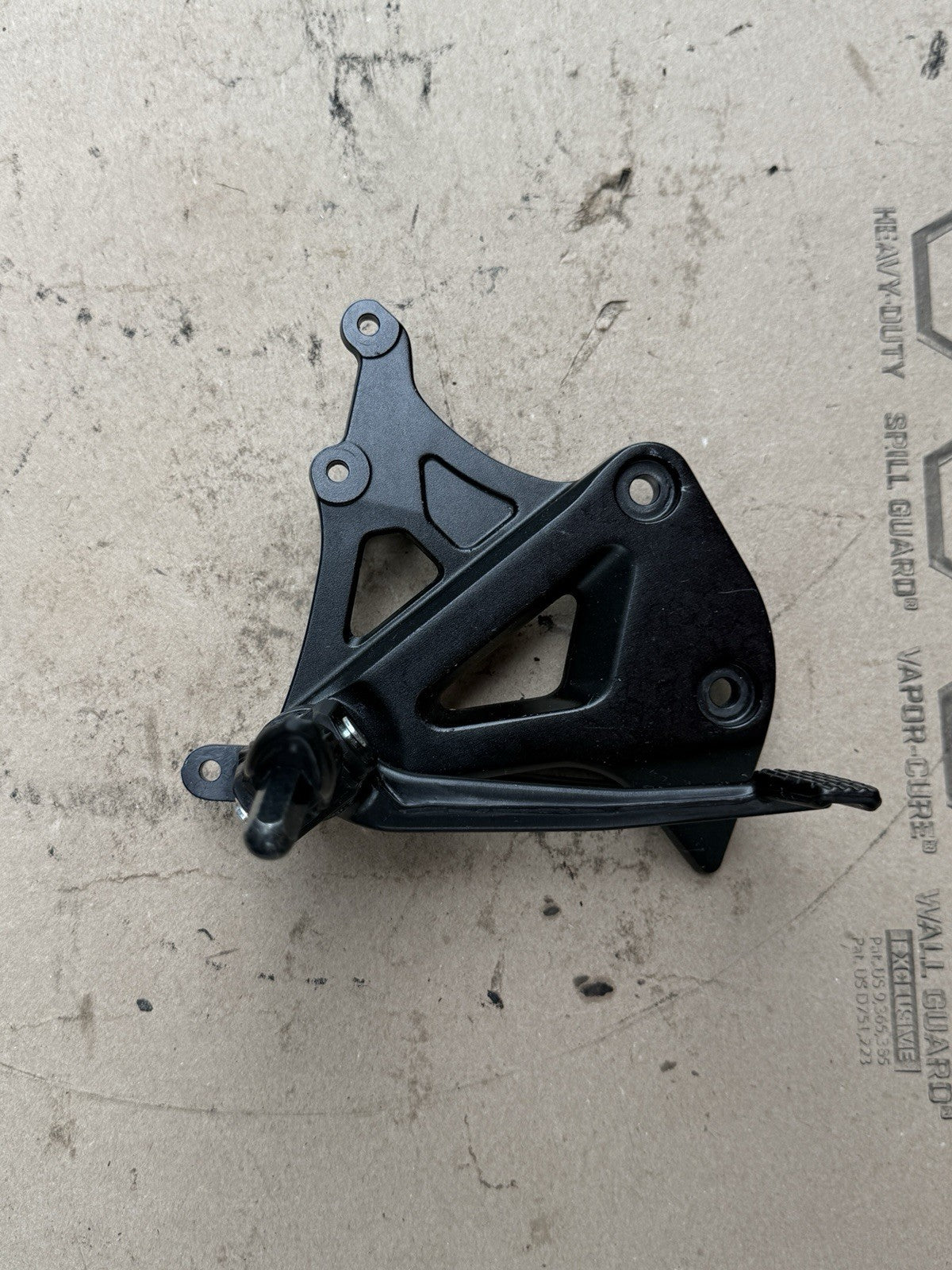 2017-2025 Suzuki GSXR1000 GSXR1000R OEM Rearsets Brake Shift Foot Pegs Pair6