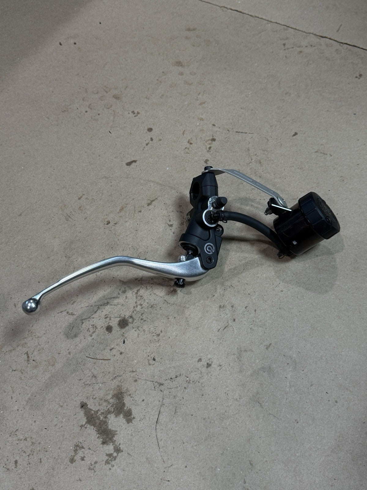 Genuine OEM Brembo Aprilia RSV4 1100 Front Brake Master Cylinder 2021-2024