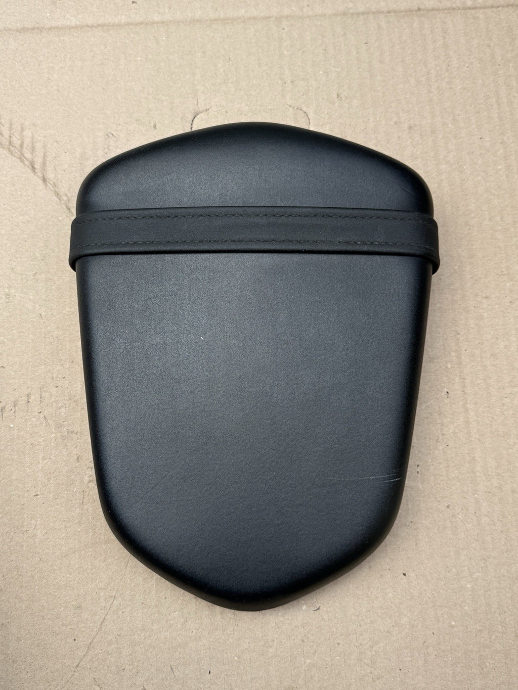 2006-2007 Suzuki GSXR750 OEM Rear Passenger Pillion Seat 45300-01H00-6BY3