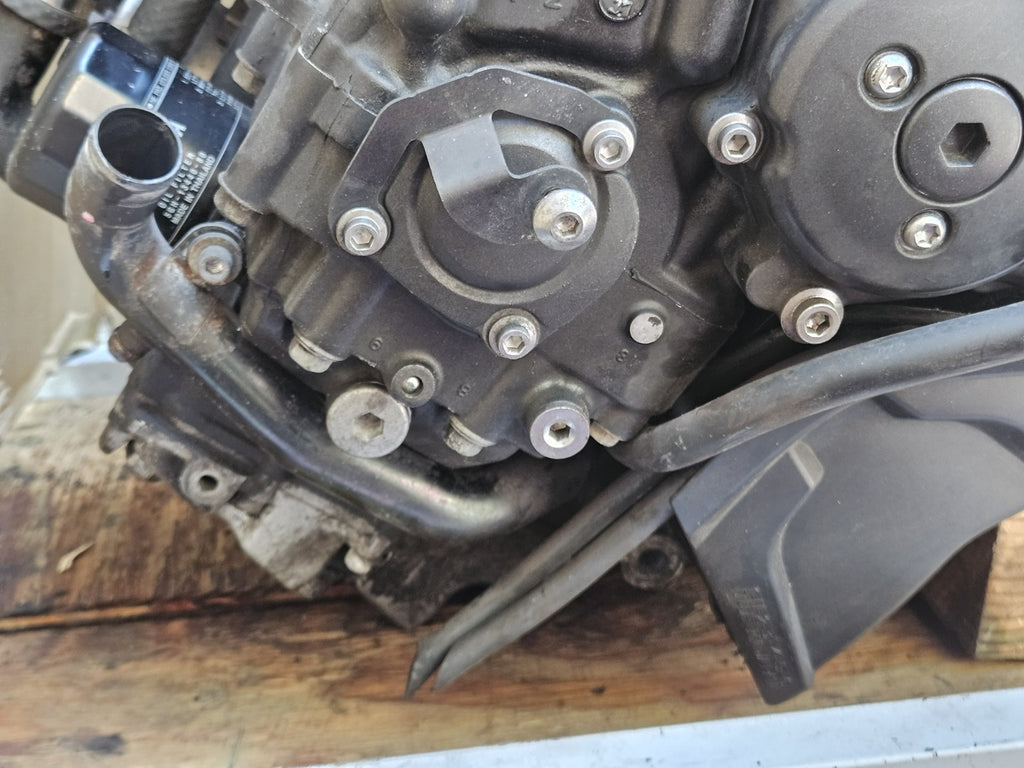 2007 2008 Yamaha R1 YZF-R1 OEM Complete Running Engine Motor Transmission 23k19
