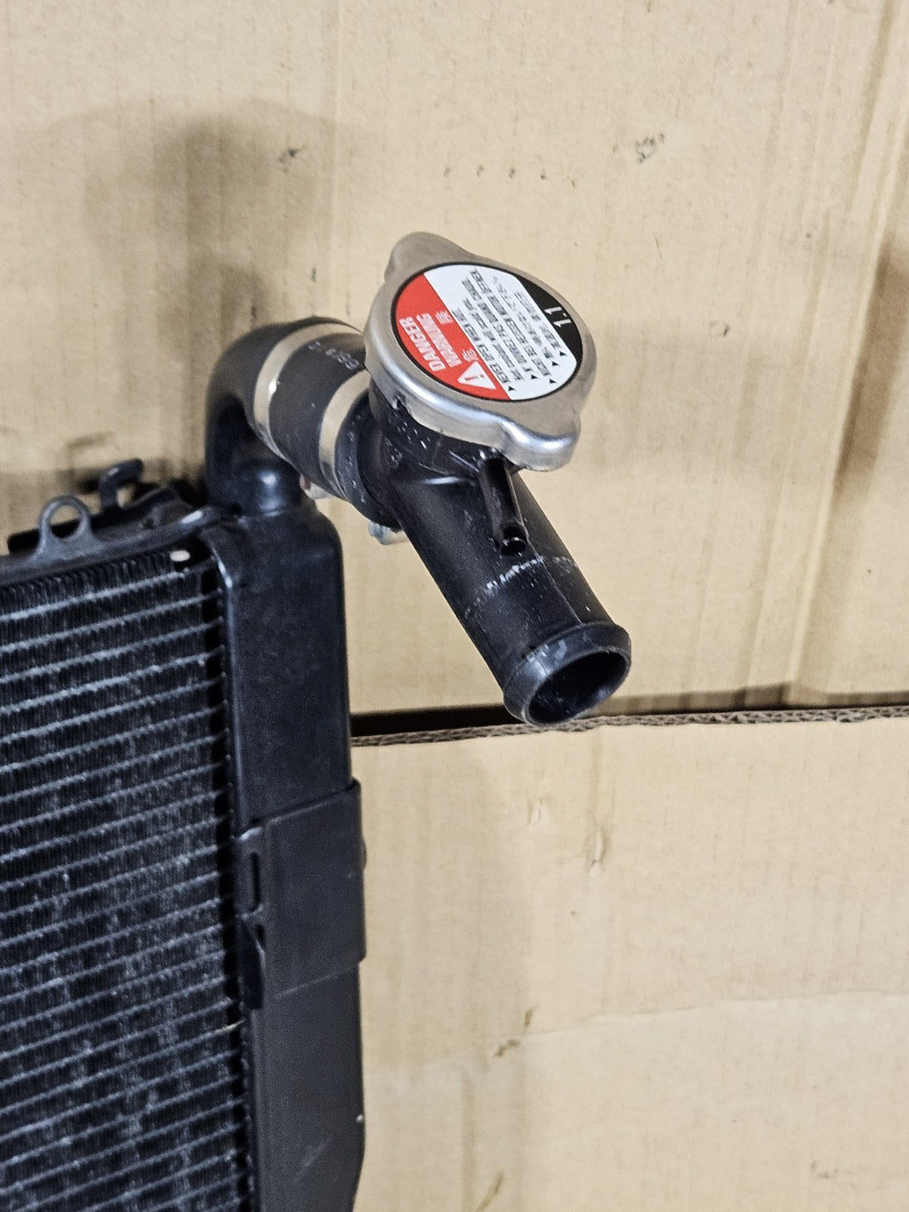 2013 Honda CBR600RR Radiator Complete with Fan hoses OEM 2013-2020 Honda CBR6004