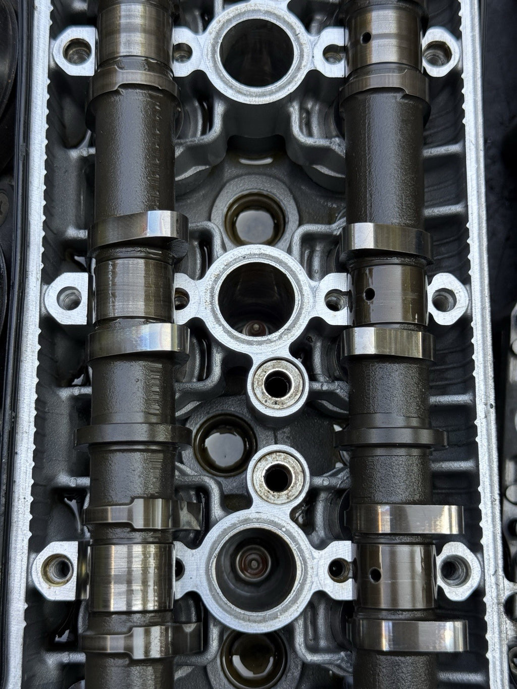 2000-2003 Suzuki GSXR750 OEM Engine Cylinder Head Camshafts Valves Bridge Clamps19