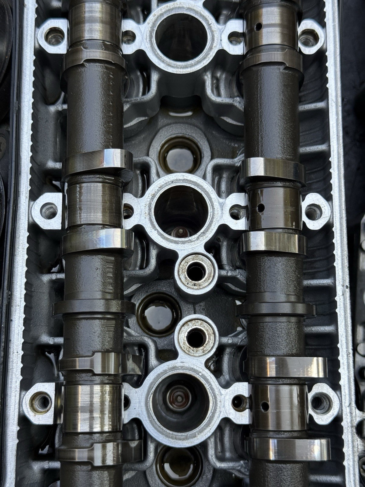 2000-2003 Suzuki GSXR750 OEM Engine Cylinder Head Camshafts Valves Bridge Clamps19