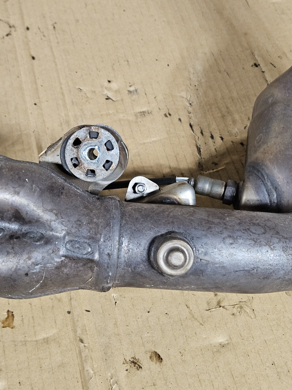 2013 Honda CBR600RR Exhaust Headers and Muffler with Headers OEM 18305-MJC-3055