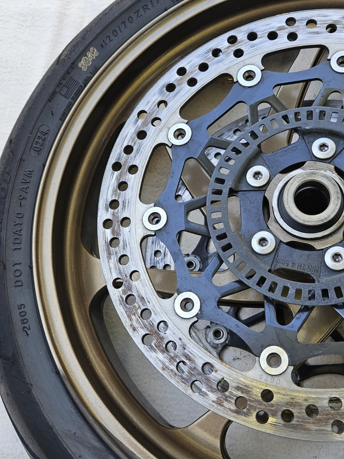 KAWASAKI NINJA ZX10RR ZX10R Marchesini FORGED FRONT WHEEL RIM DMG4