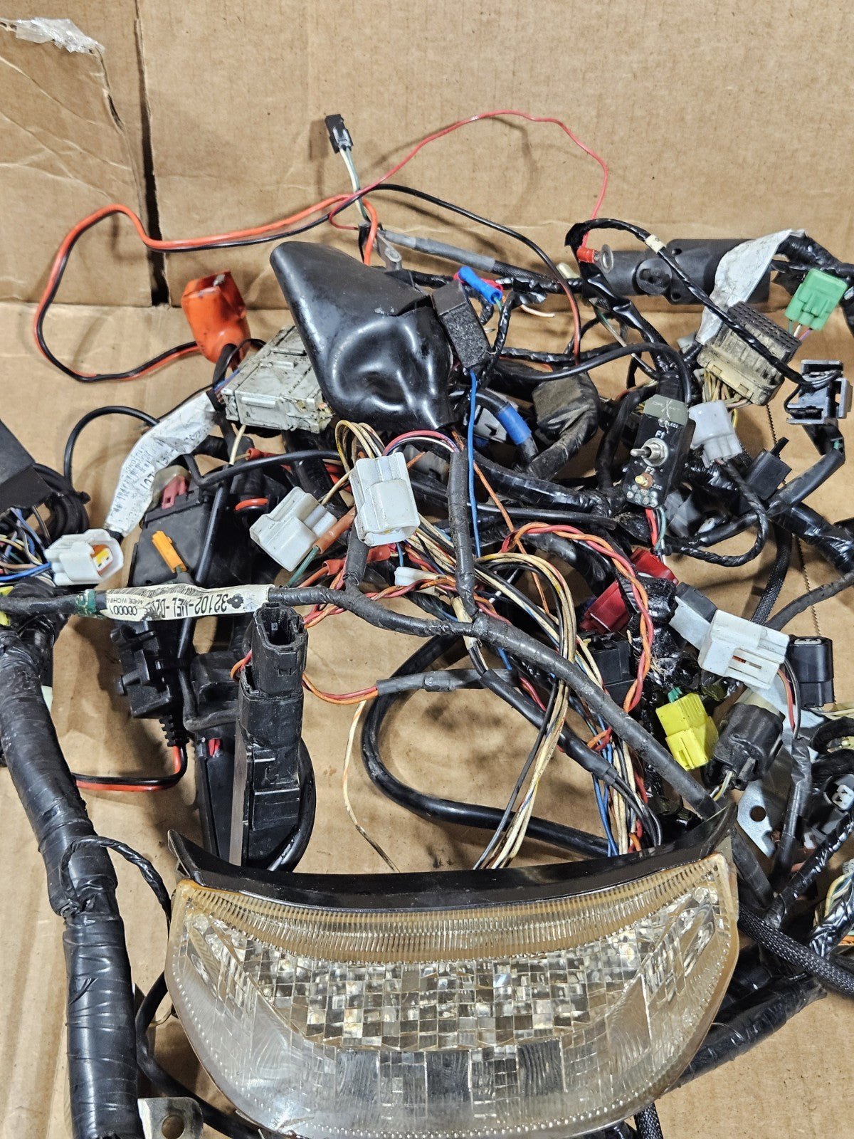 2006 Honda CBR1000RR Main Wiring Harness OEM 32100MELA20 Genuine Loom Motorcycle16