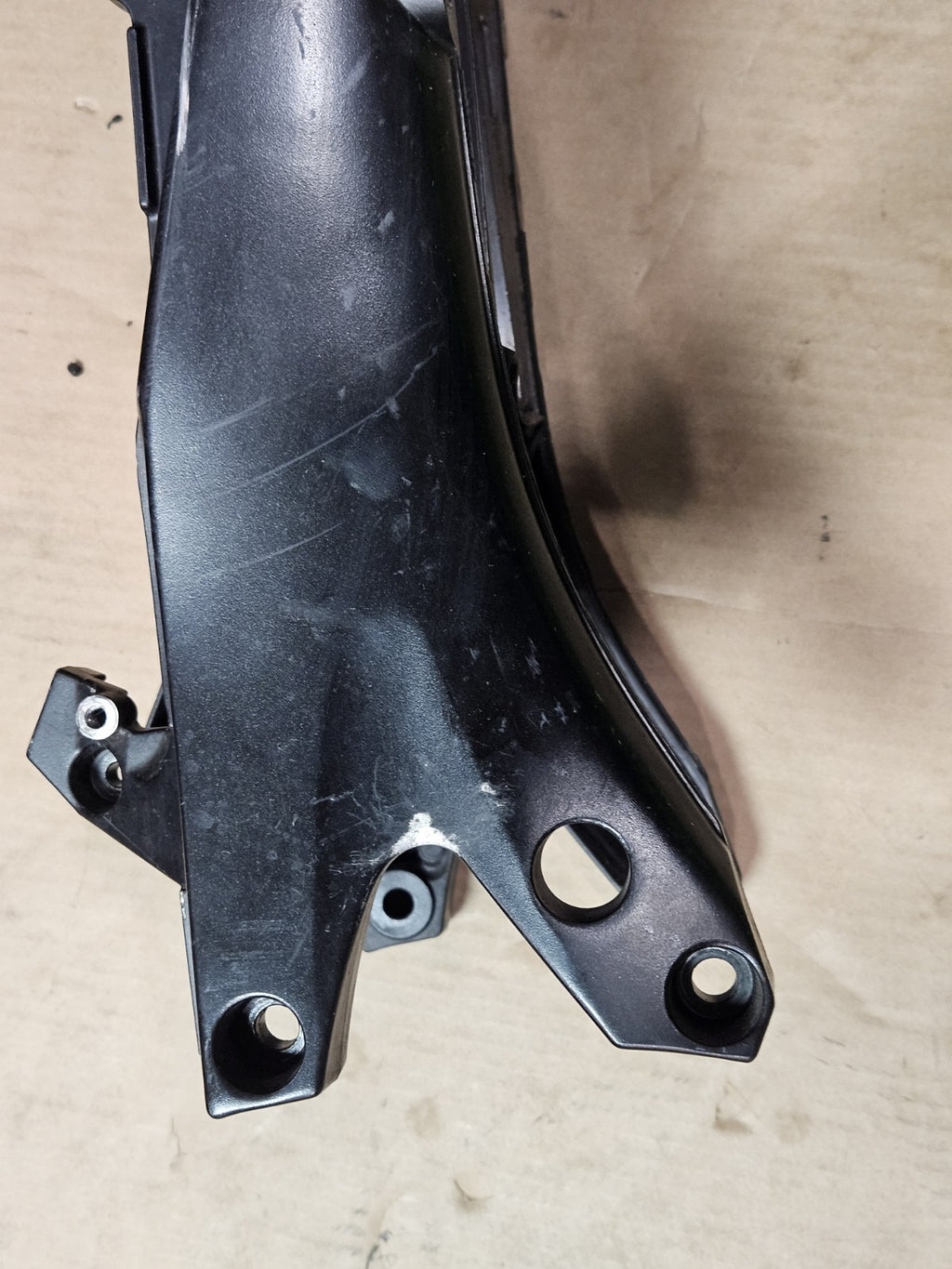 2006-2007 Suzuki GSXR600 GSXR750 K6 K7 OEM Rear Subframe Seat Rail 41211-01H008
