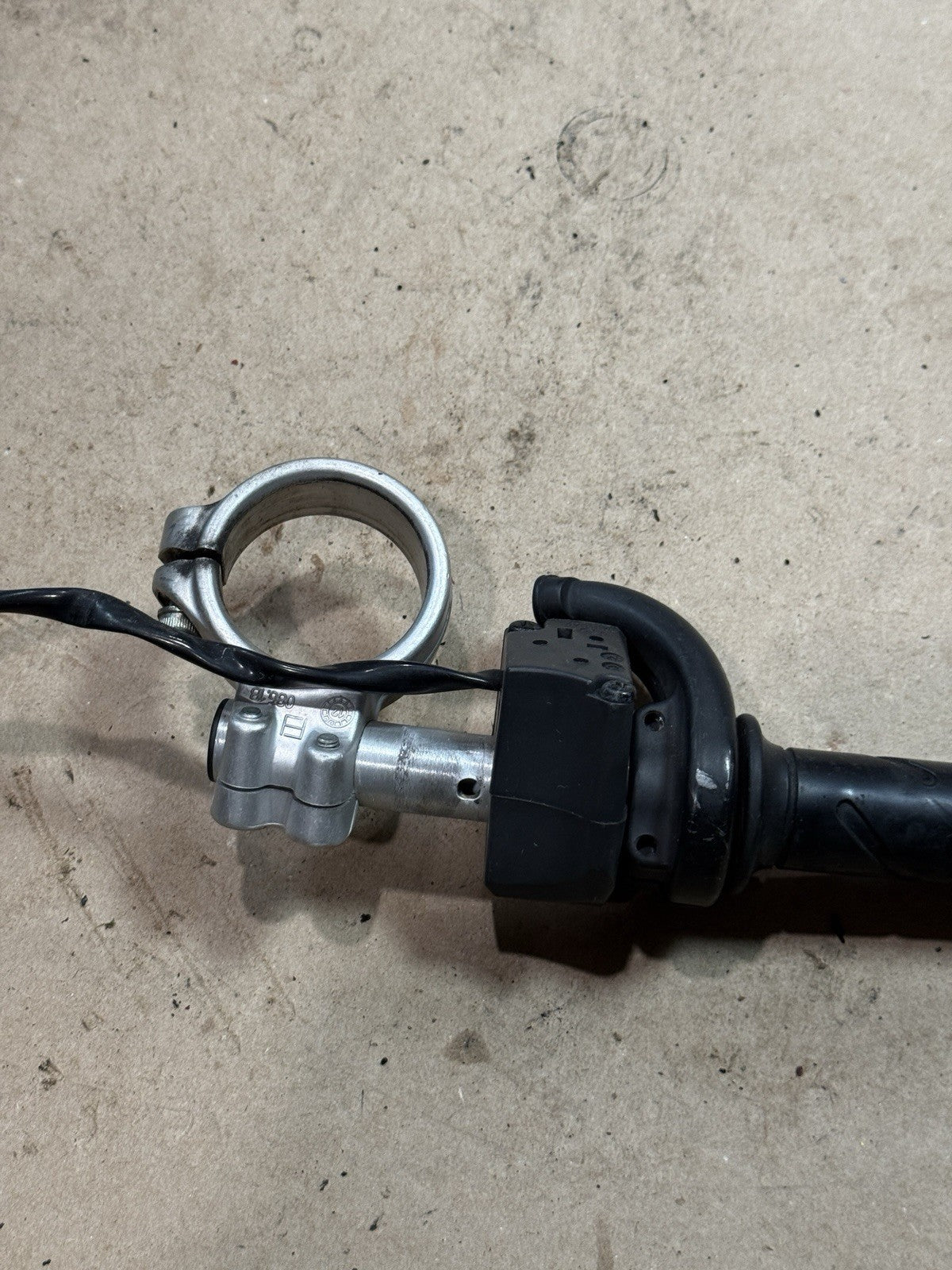 2011-2013 Ducati 848 EVO OEM Right Clip On Handlebar Kill Start Switch Pod13