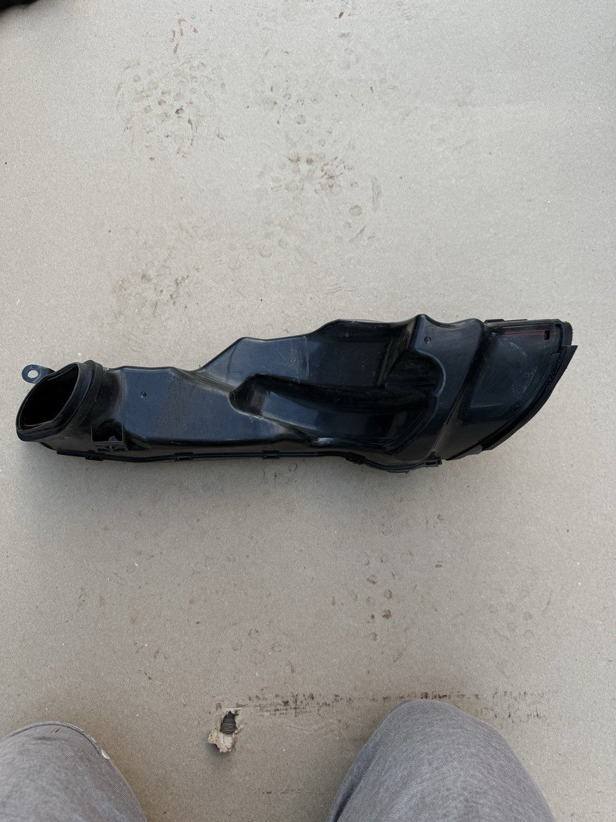 2009-2016 2012 SUZUKI GSXR 1000 OEM RIGHT LEFT AIR INTAKE DUCTS