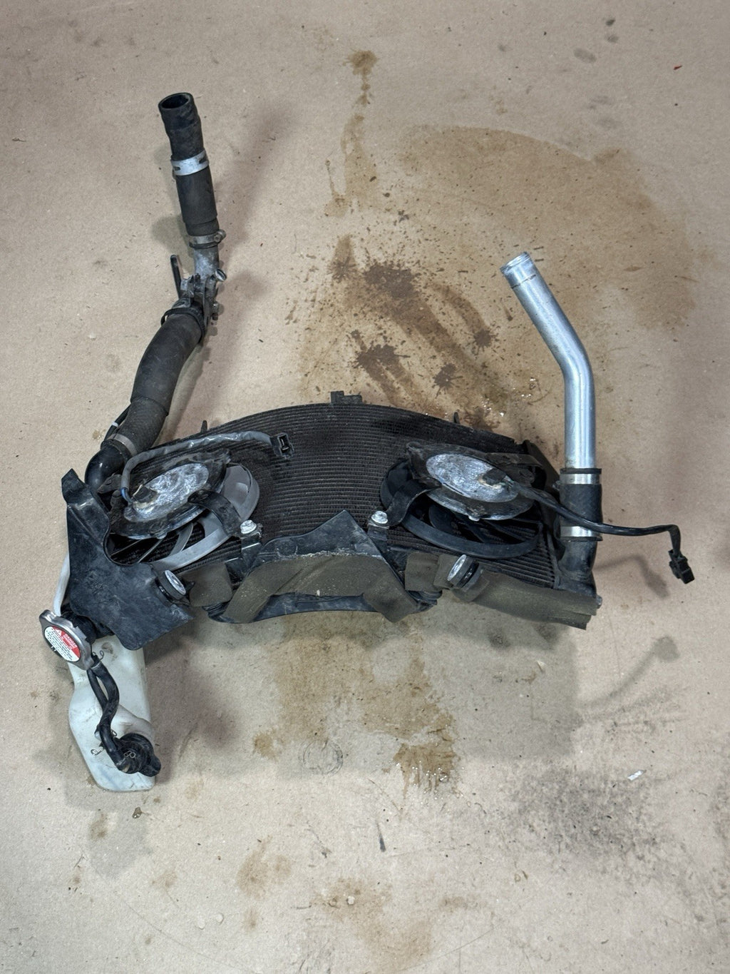 08-16 YAMAHA YZF R6 OEM ENGINE RADIATOR MOTOR COOLER COOLING RADIATER FANS HOSES