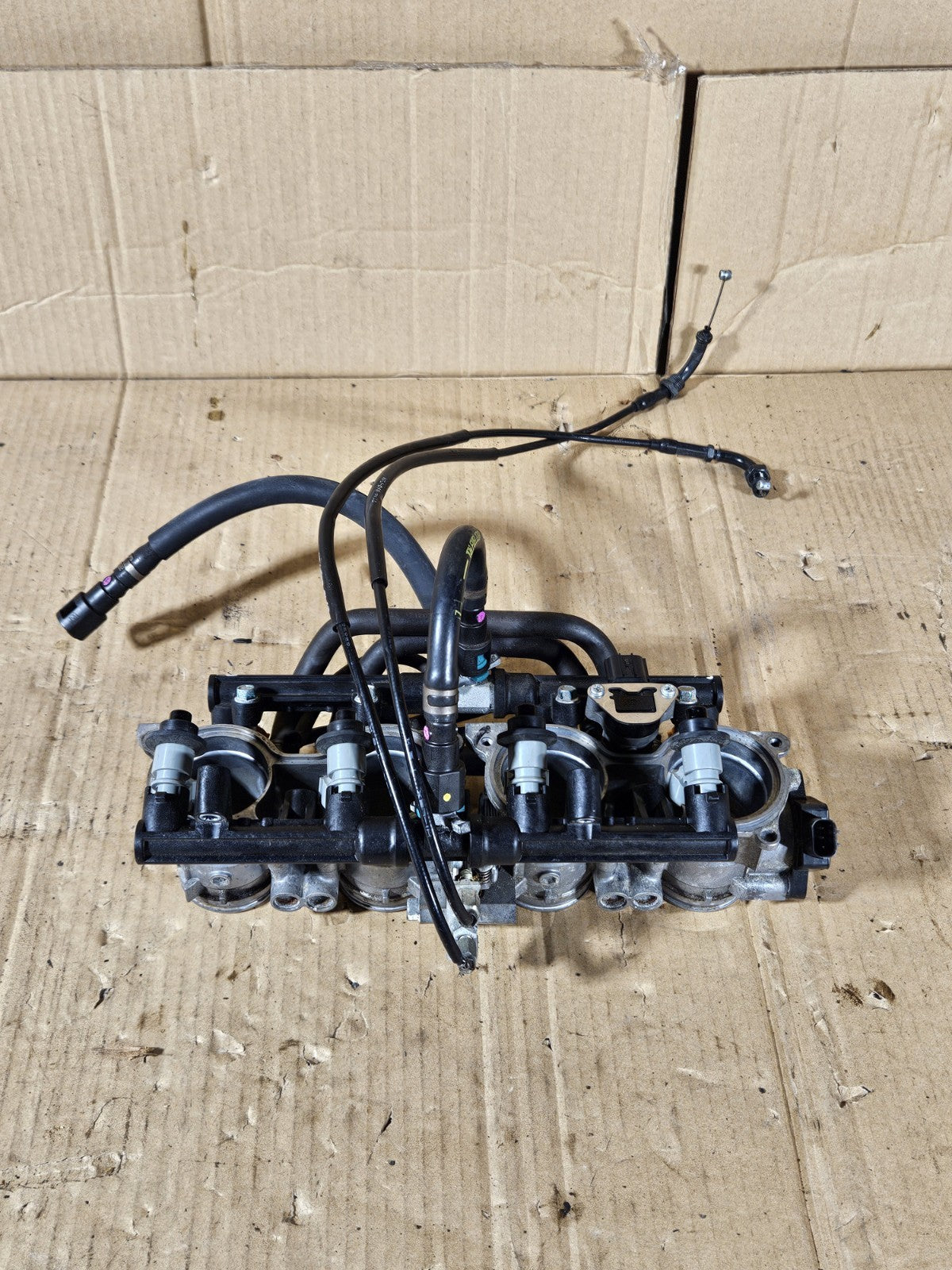 2013 Honda CBR600RR CBR 600RR OEM Throttle Body Primary Secondary Fuel Injectors21