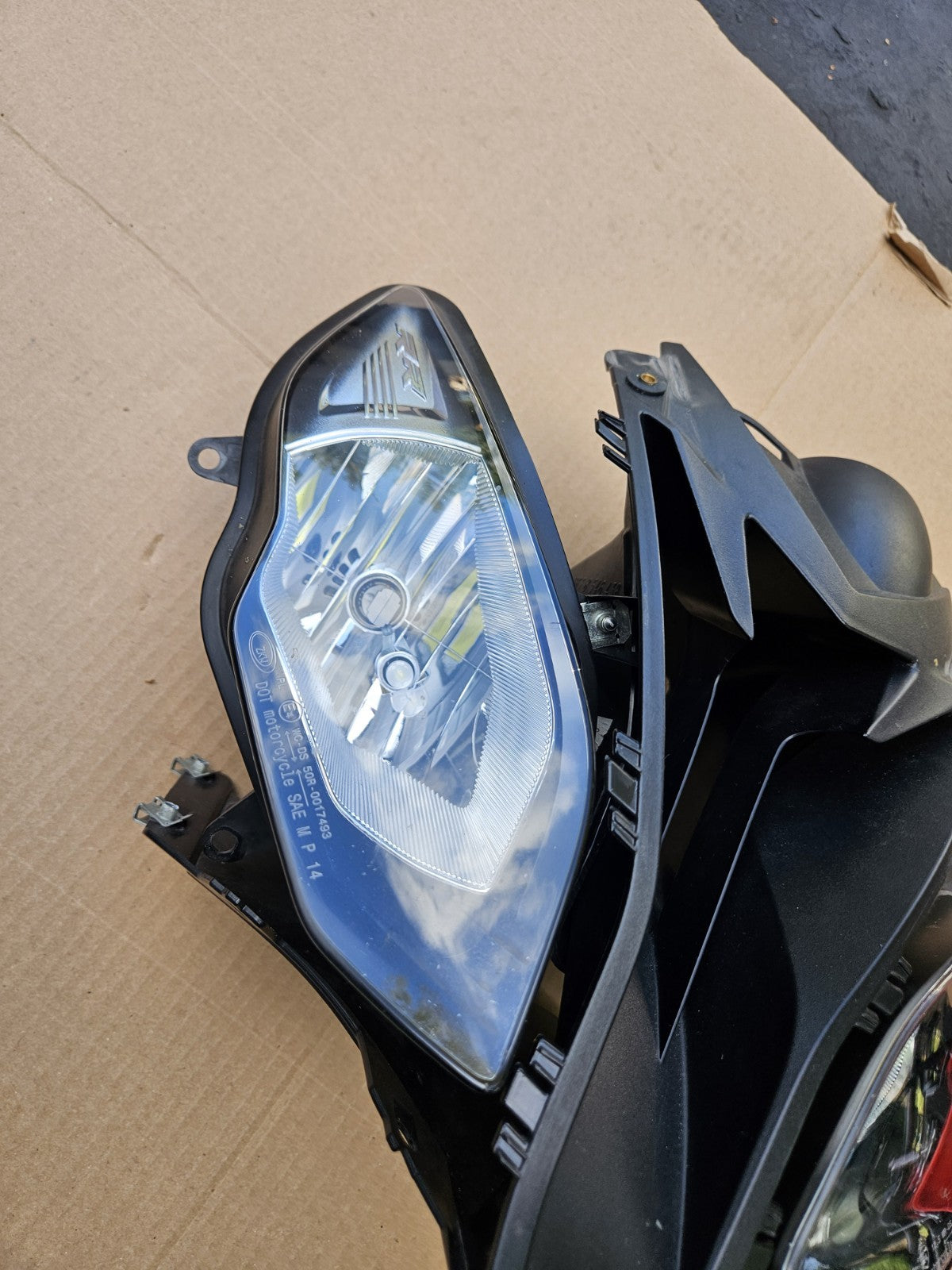 2015-2018 2015 BMW S1000RR S1000 GENUINE OEM Headlight Assembly