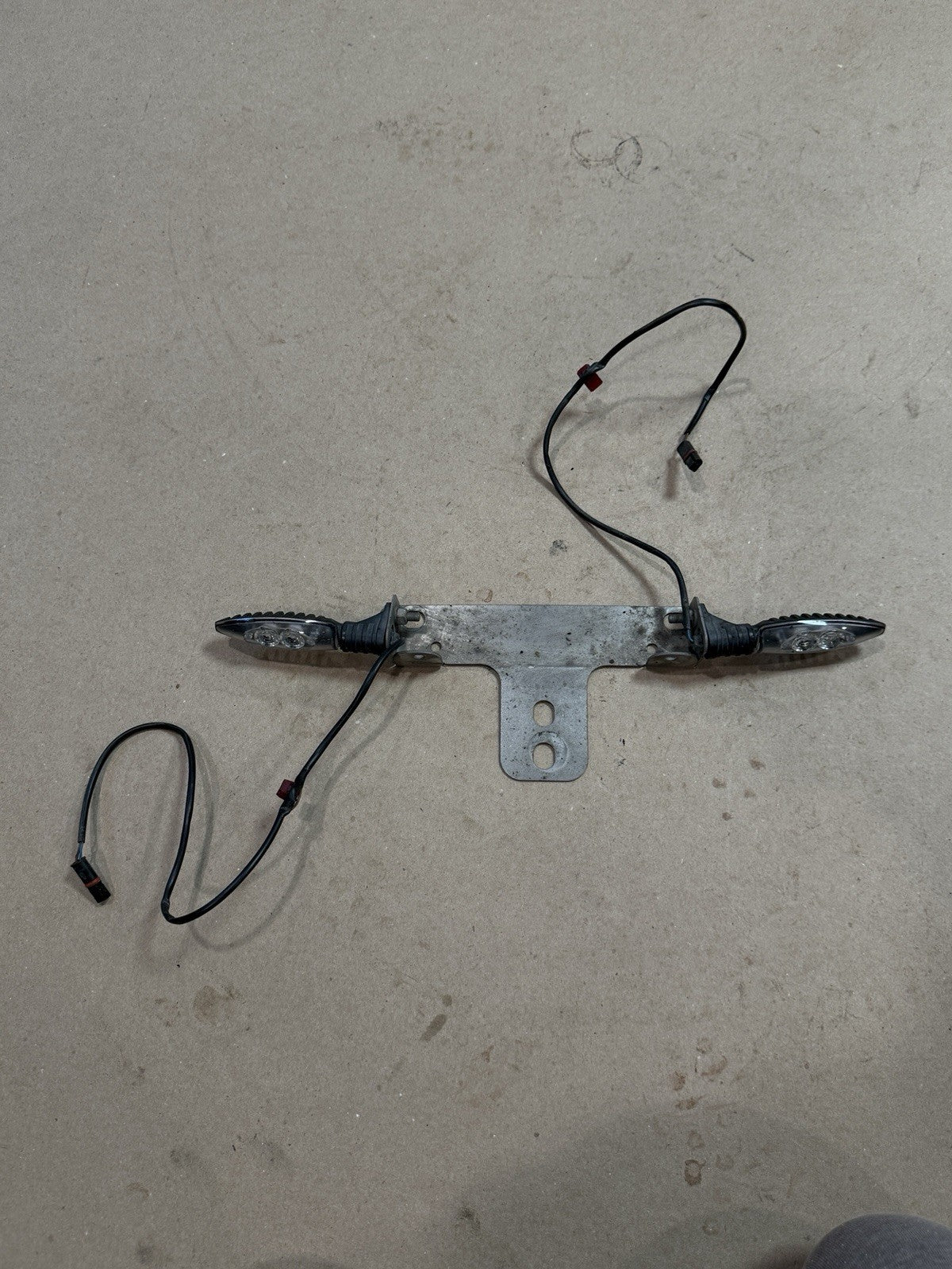 2010 09-14 BMW S1000RR S1000 1000 RR AFTERMARKET REAR TURN SIGNALS LICENSE LIGHT
