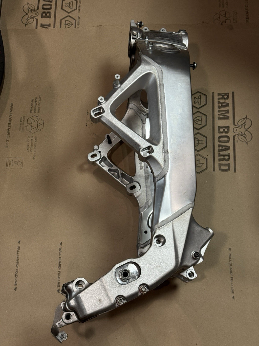 2021-24 Aprilia RSV4 1100 OEM Main Frame Chassis Clean 7K Miles Straight Street