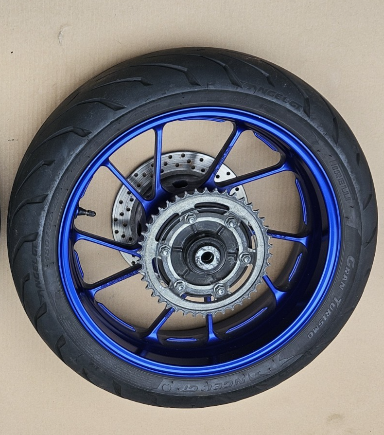2022 22-25 Yamaha YZF-R7 YZFR7 Rear Wheel Blue Rim Set OEM Rear Rim0