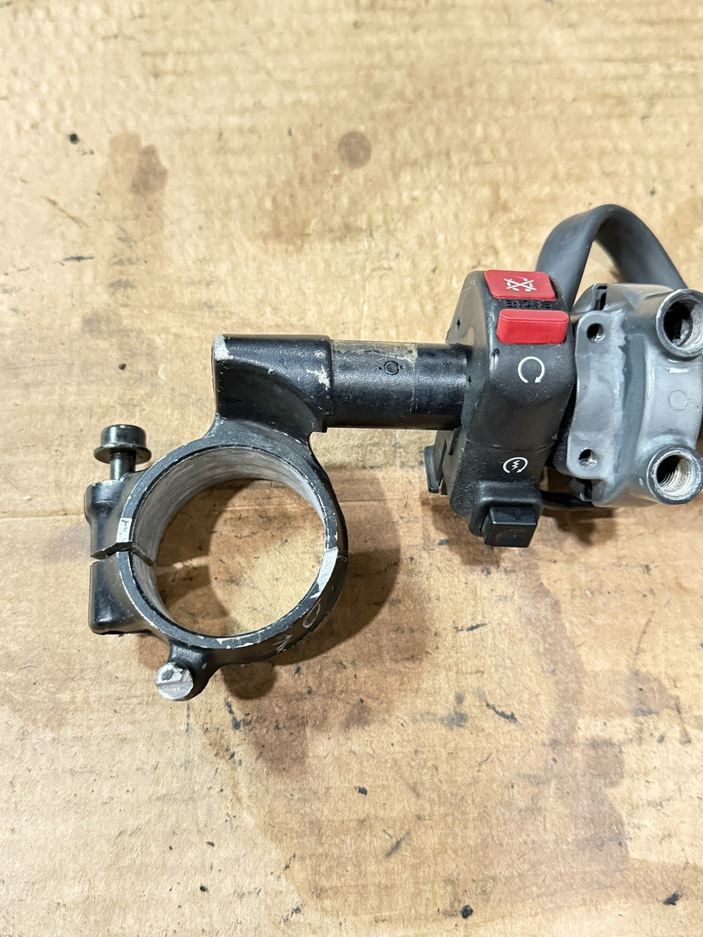 2004-2007 Honda CBR1000RR OEM Right Clip on Handlebar W Switches Grip Lever Left