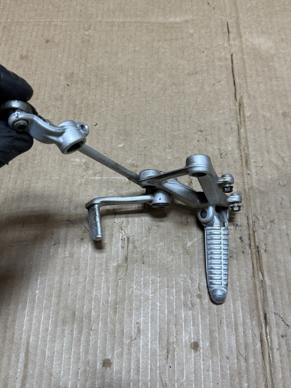94-03 Ducati 998 996 916 748 OEM Left Rearset Footrest Peg Shifter Lever Driver