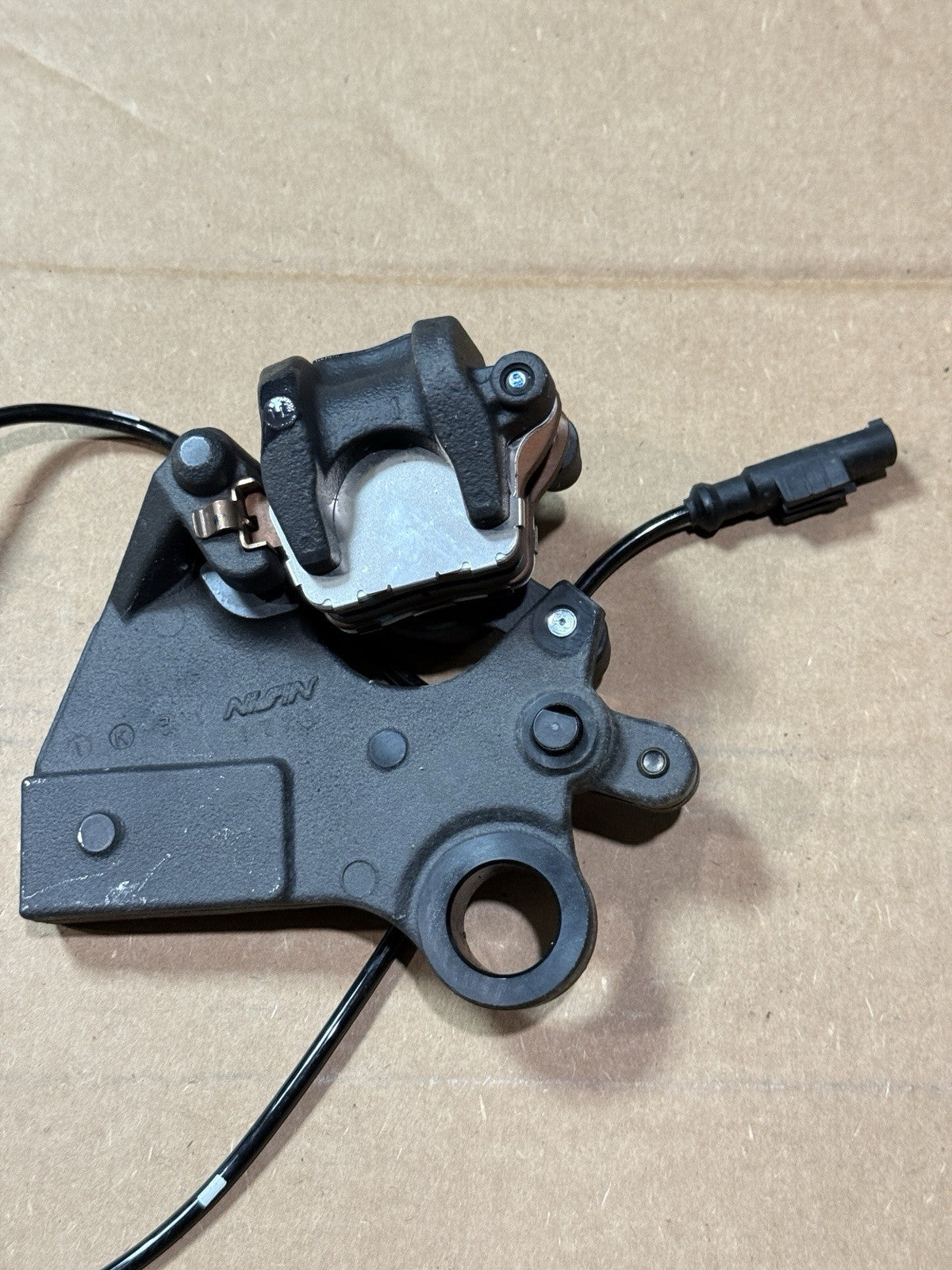 19-23 Kawasaki Ninja ZX6R ZX636 636 ABS OEM Rear Brake Caliper Assy 43080-01146