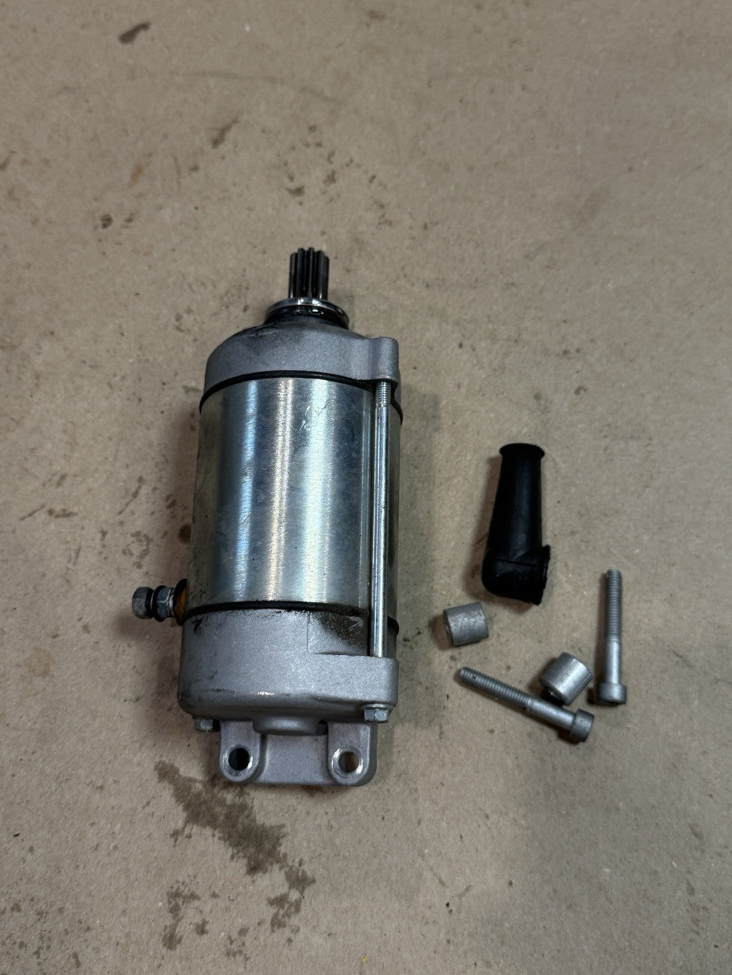 21-24 Aprilia RSV4 1100 OEM Starter Motor Engine Starting DC 12V Unit