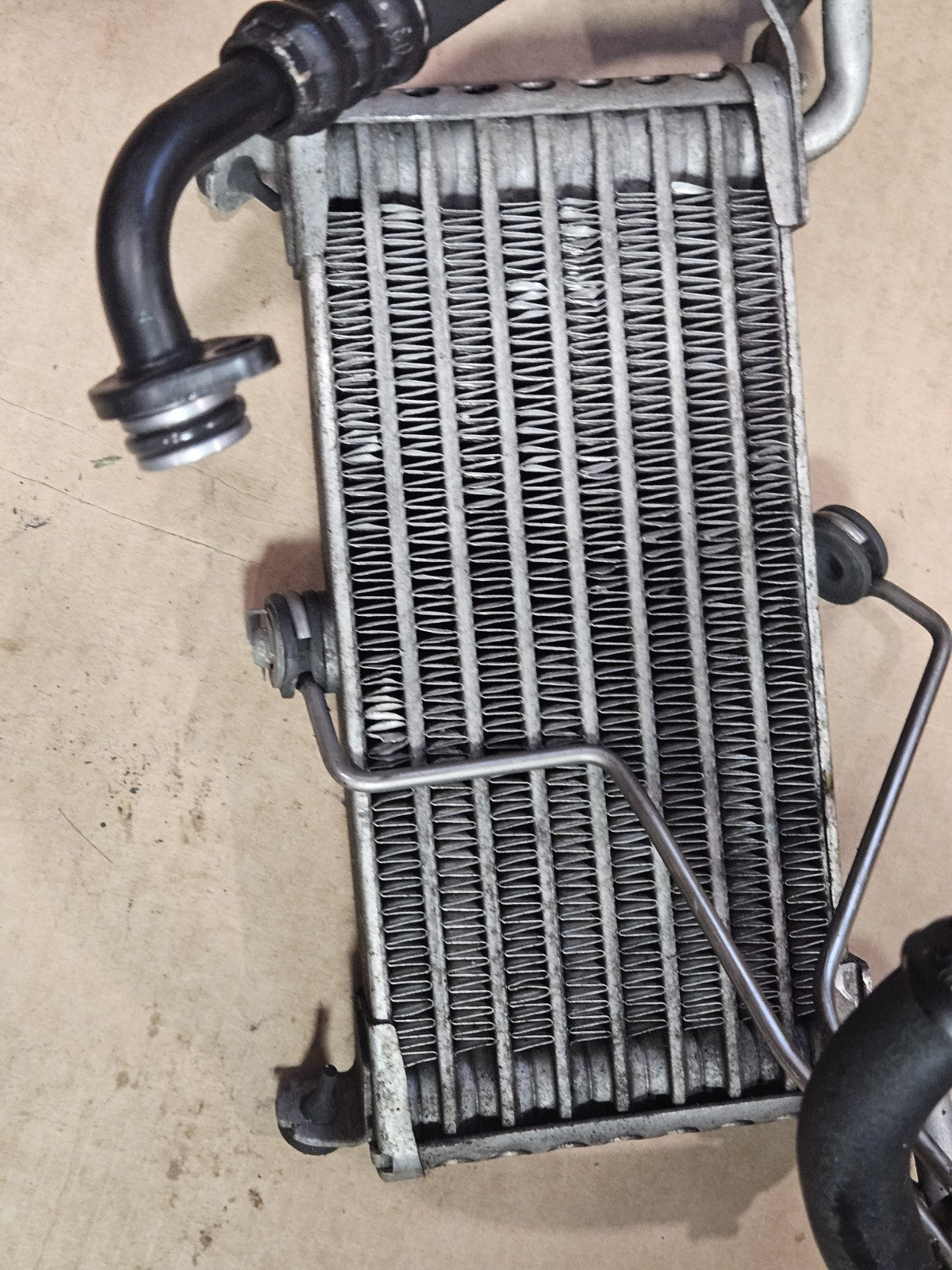 BMW S1000R S1000RR S1000XR HP4 Oil Cooler w/ Lines Engine Cooling