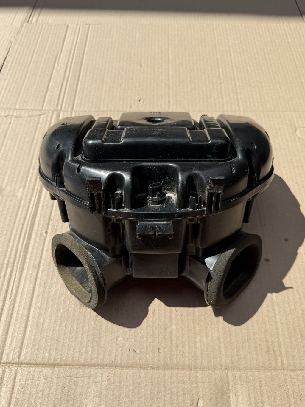 2006-2007 Suzuki GSXR750 GSX-R750 K6 K7 OEM Airbox Air Cleaner Box 13700-02H044