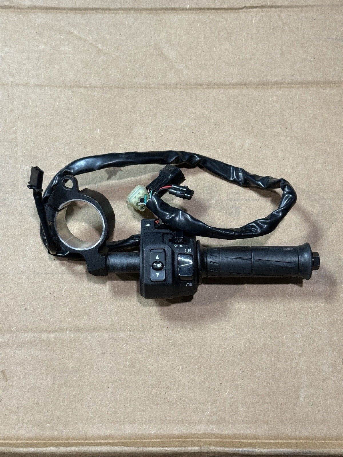 19-23 Kawasaki Ninja ZX6R 636 OEM Left Clip On Handlebar Switchgear 46003-06003