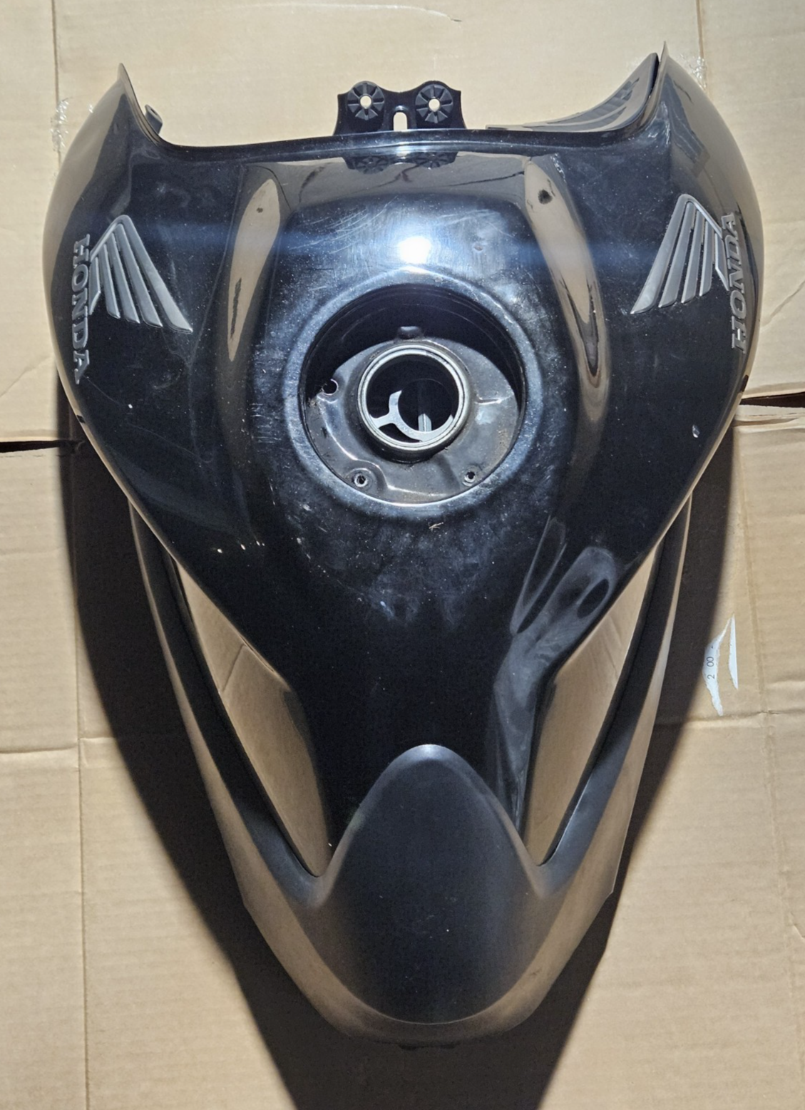 08-16 CB1000R Small Dent Gas Tank Fuel Cell Petrol Reservoir Black OEM Pump Cap