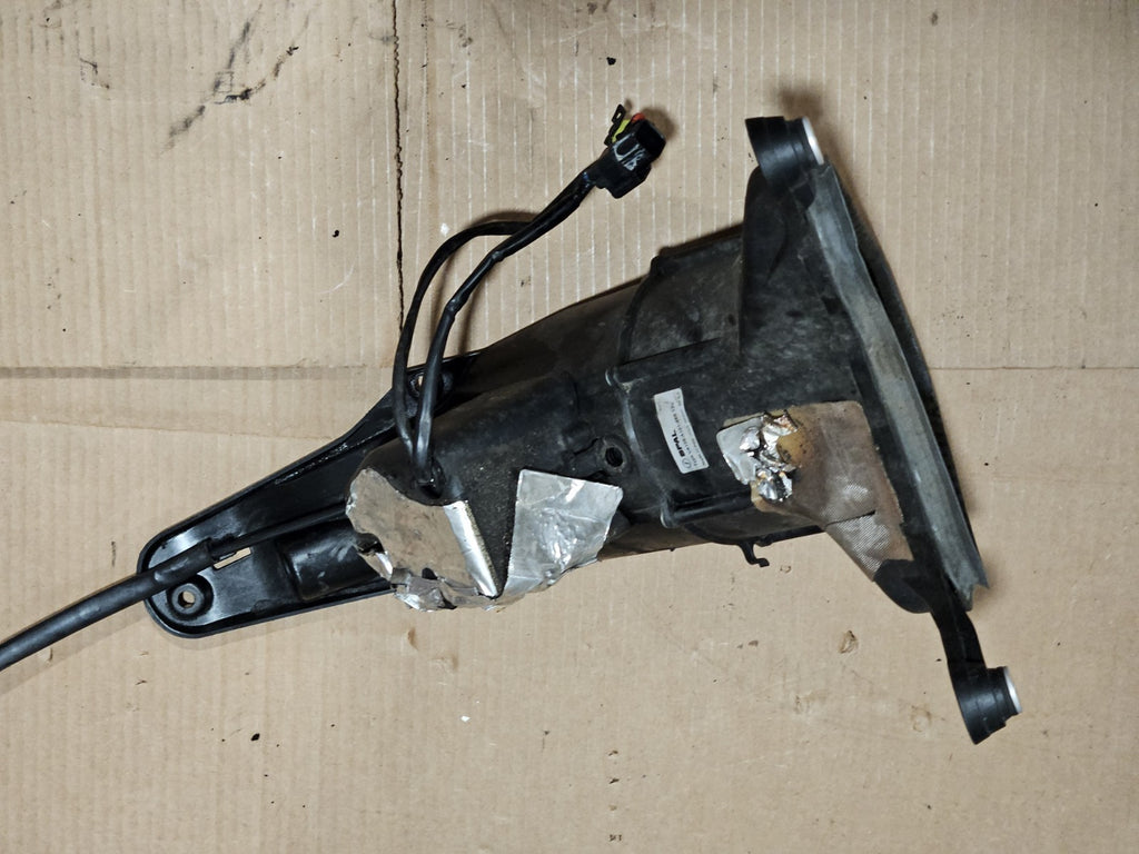 12-19 Ducati Panigale 899 959 1199 1299 OEM RADIATOR FAN TRIM ASSEMBLY OEM