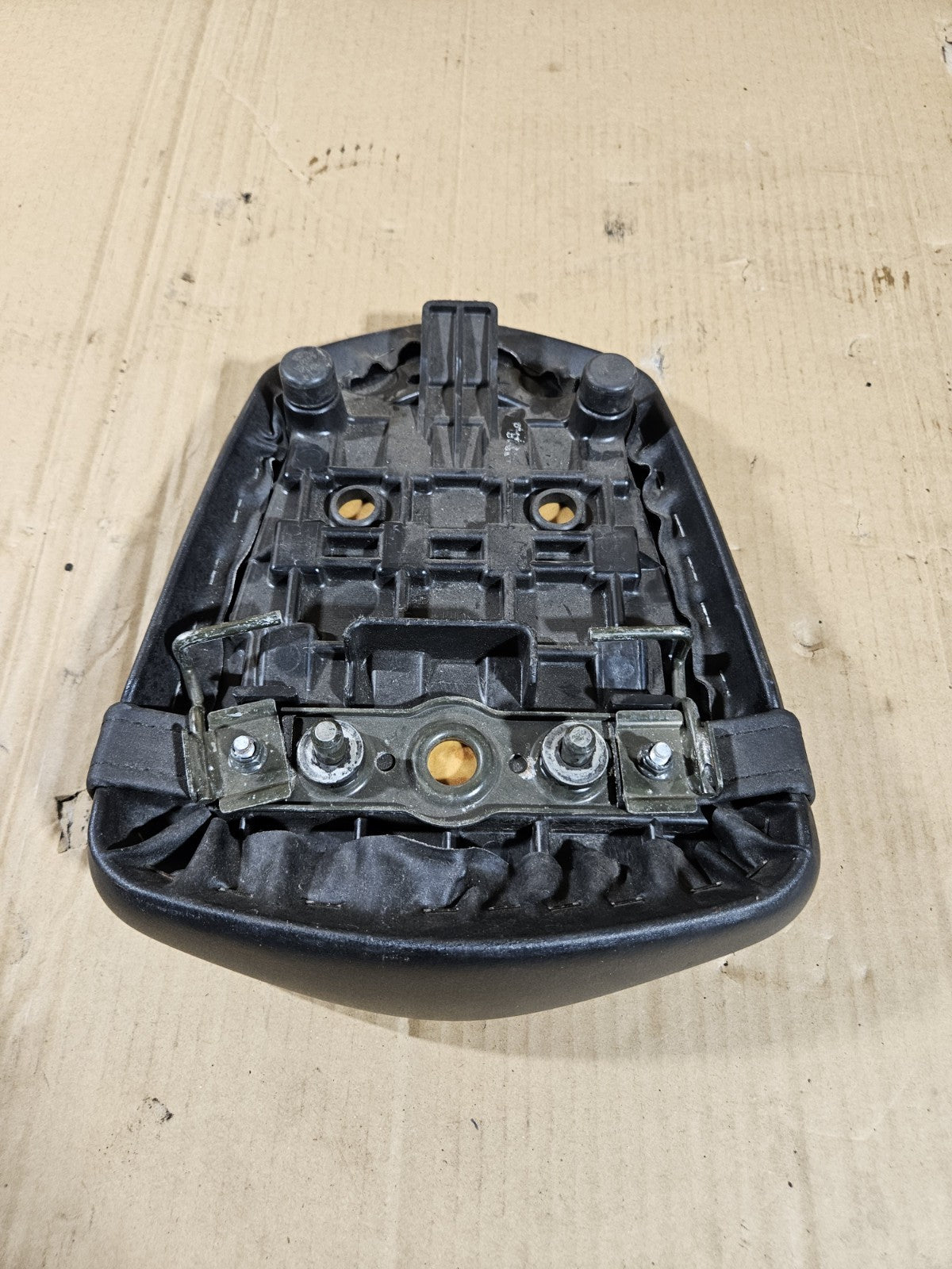 2006 2007 Suzuki GSXR600 Passenger Seat OEM Genuine Pillion Rear Motorcycle7