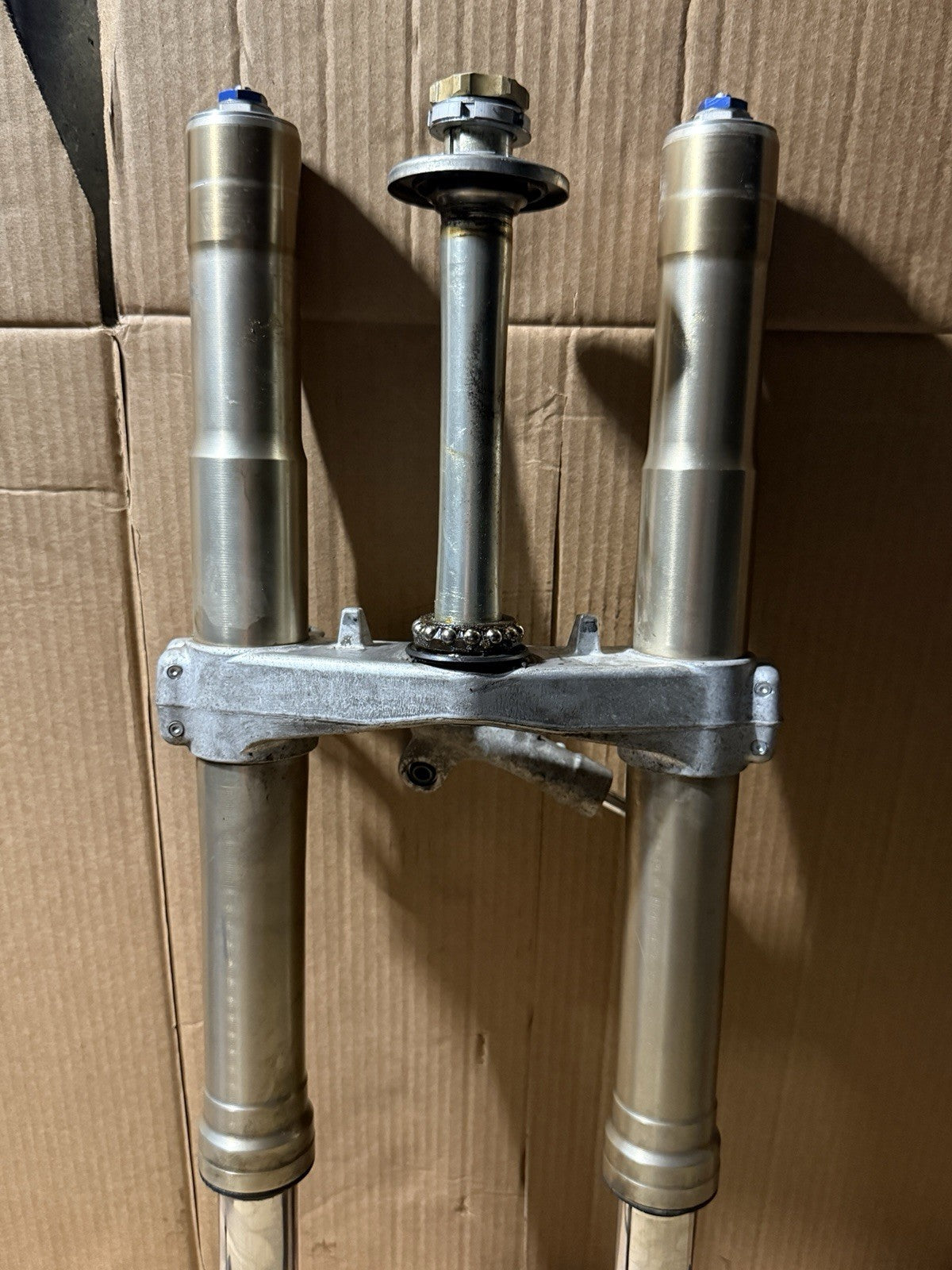 06-07 Suzuki GSXR600 GSX-R600 K6 K7 OEM Front Fork Lower Triple Tree 51103-01H002