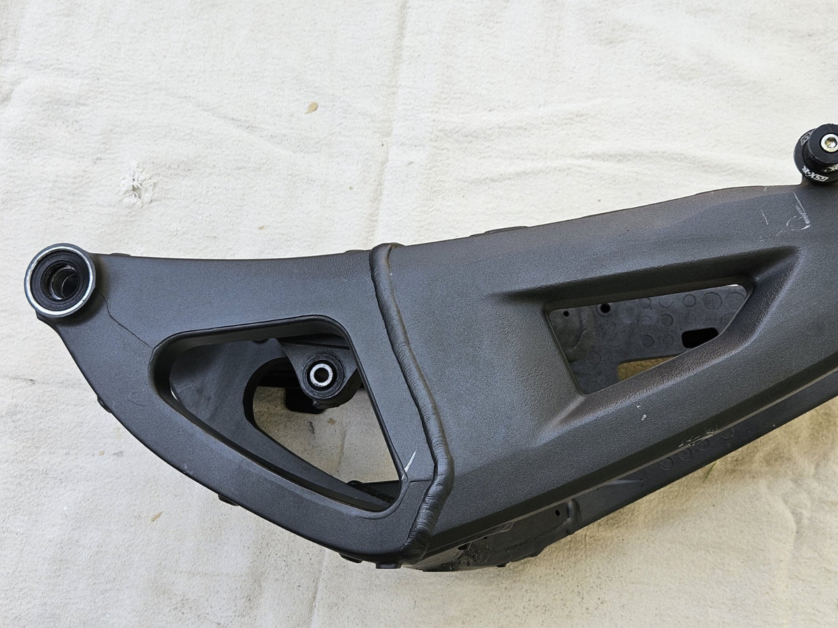 2016-2020 Kawasaki Ninja ZX10R ZX10 Rear Swingarm Suspension Assembly DMG12