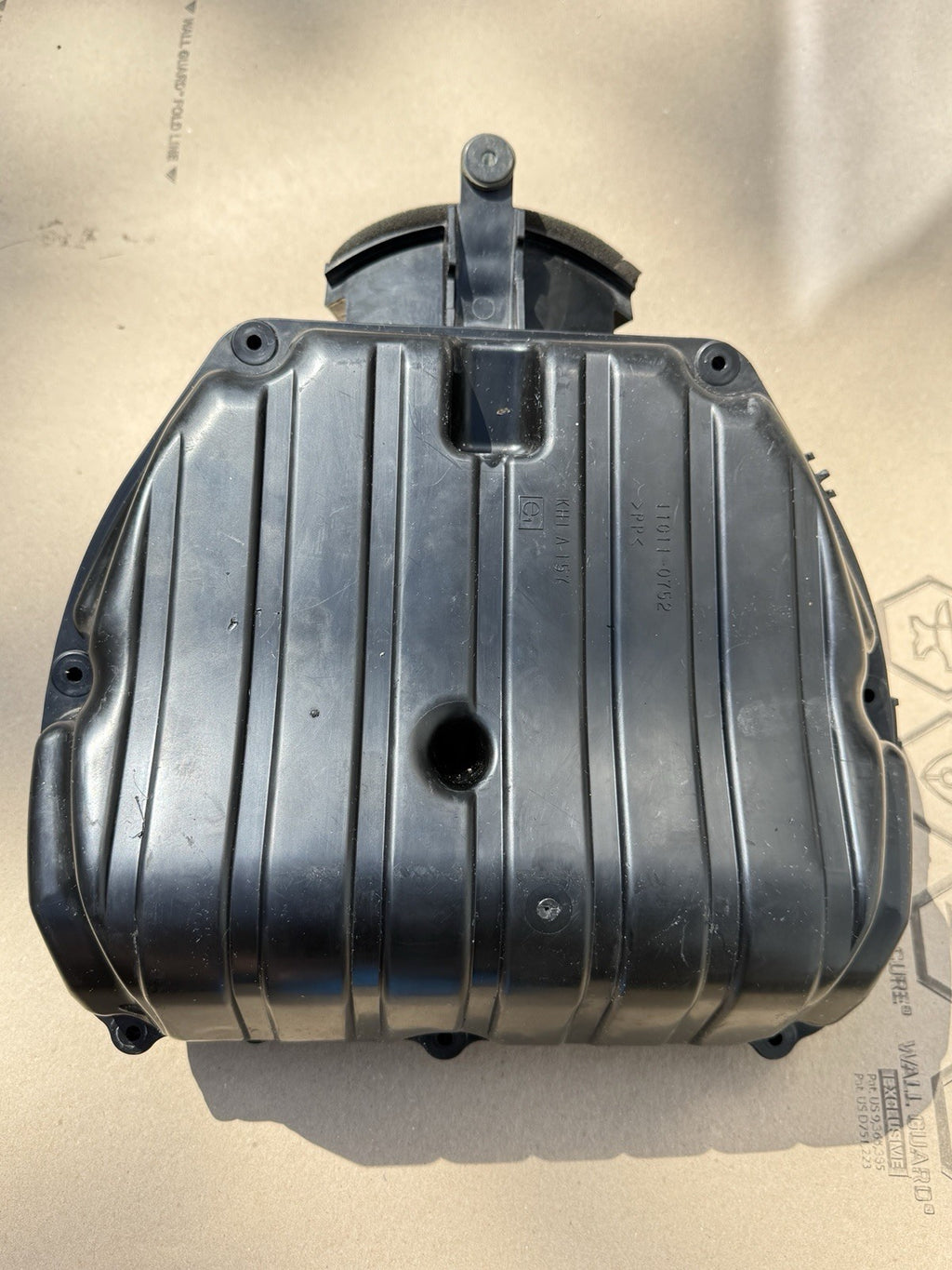 13-18 Kawasaki Ninja ZX6R ZX636 OEM Airbox Air Intake Filter Box Used Genuine