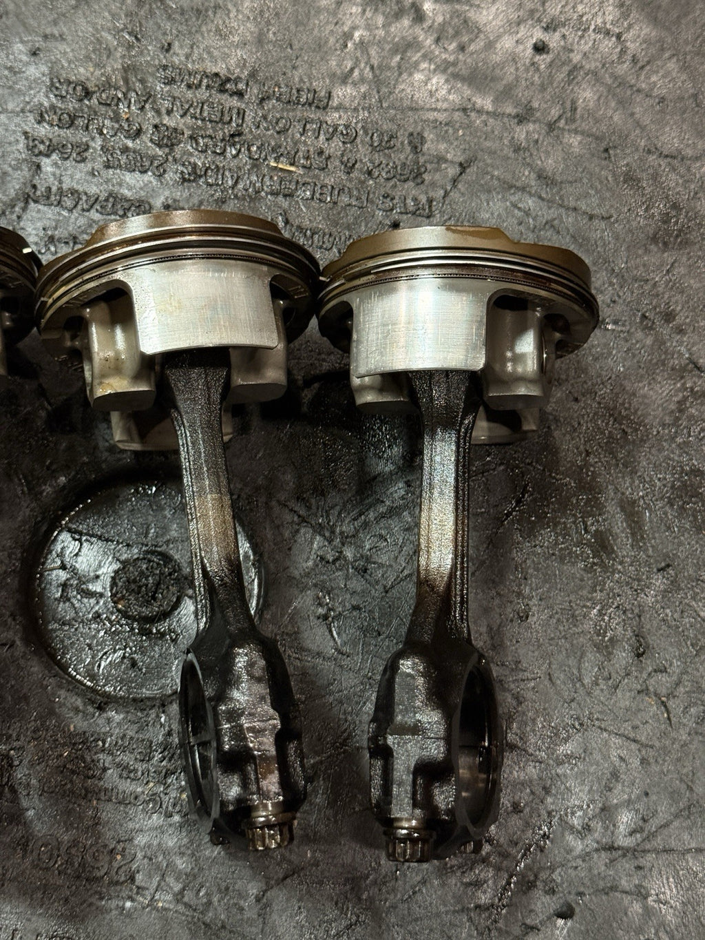 08-16 Honda CBR1000RR SC59 OEM Engine Pistons Connecting Rods Set 13101-MFL-01014