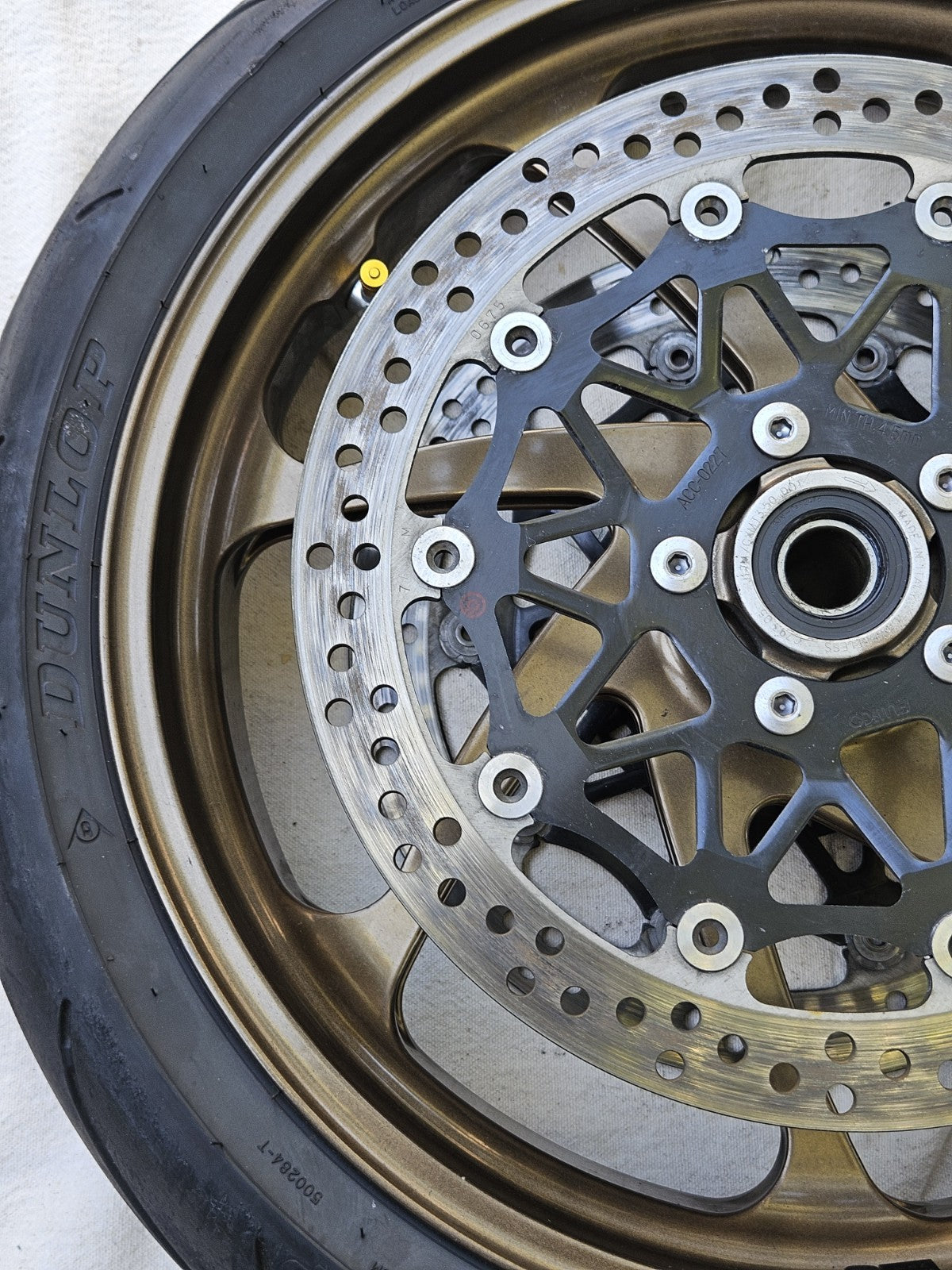 KAWASAKI NINJA ZX10RR ZX10R Marchesini FORGED FRONT WHEEL RIM DMG14