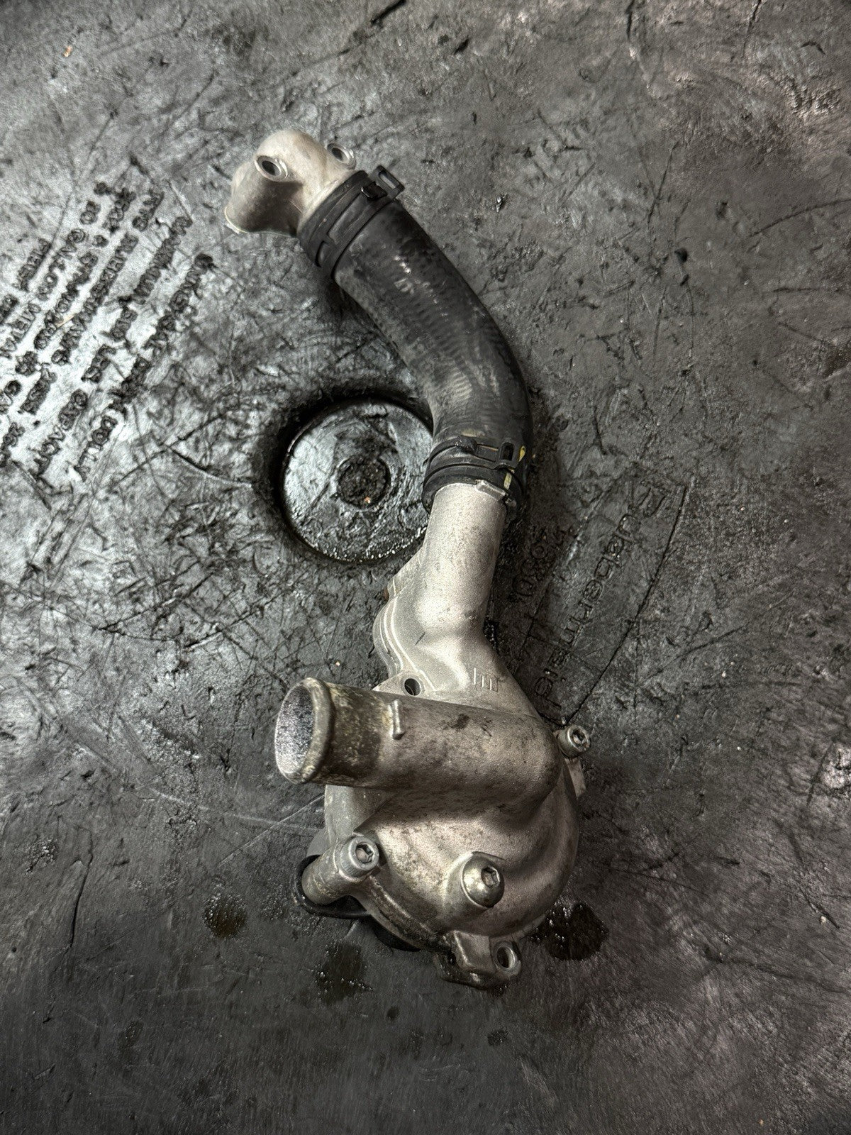2015-2020 Aprilia RSV4 RR RF Tuono V4 1100 OEM Water Coolant Pump Assy 2A0008023