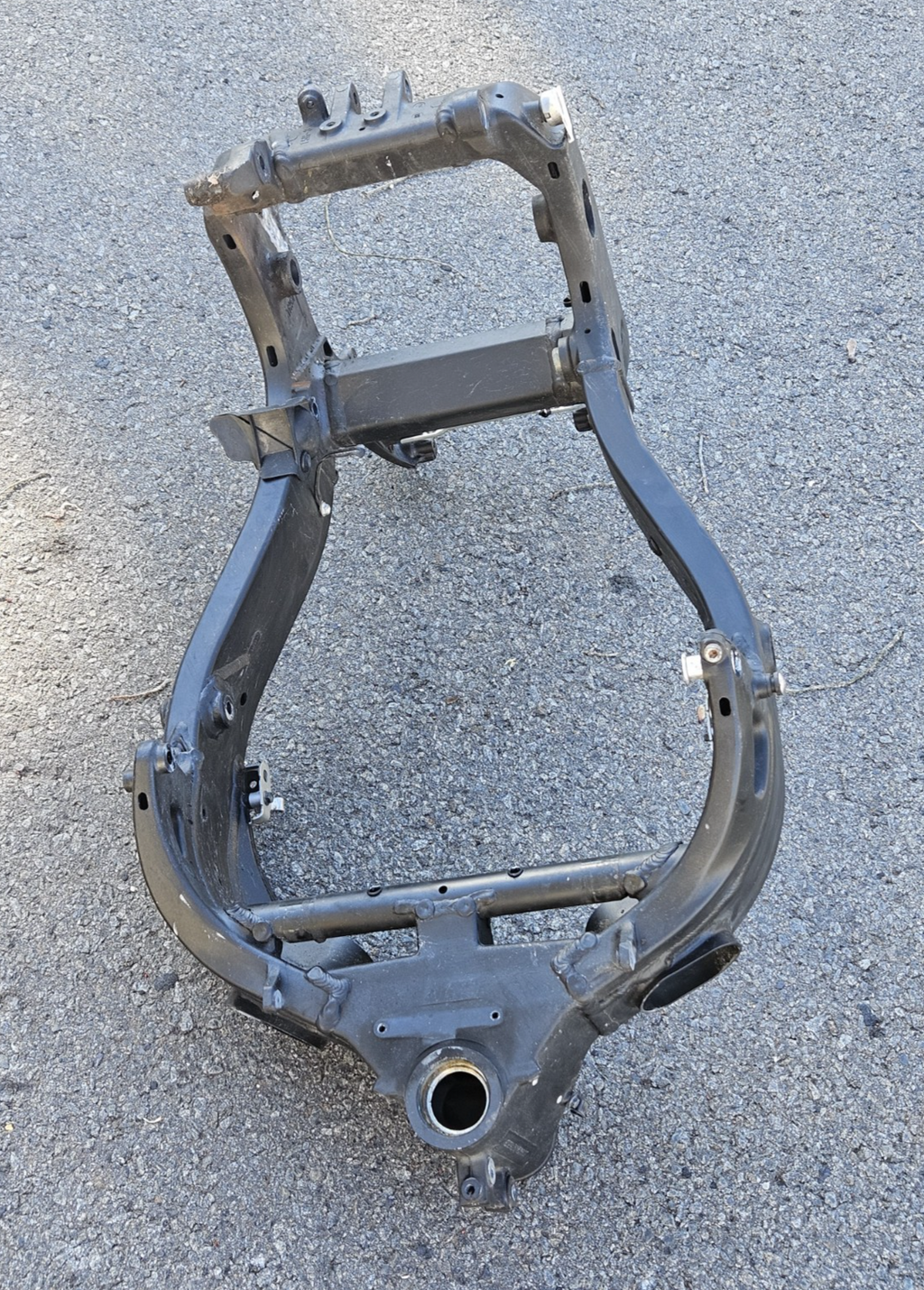 2008-2021 Suzuki Hayabusa GSX1300R OEM Main Frame Chassis Straight