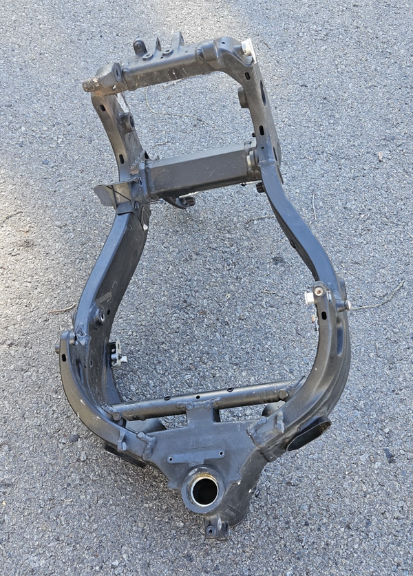 2008-2021 Suzuki Hayabusa GSX1300R OEM Main Frame Chassis Straight