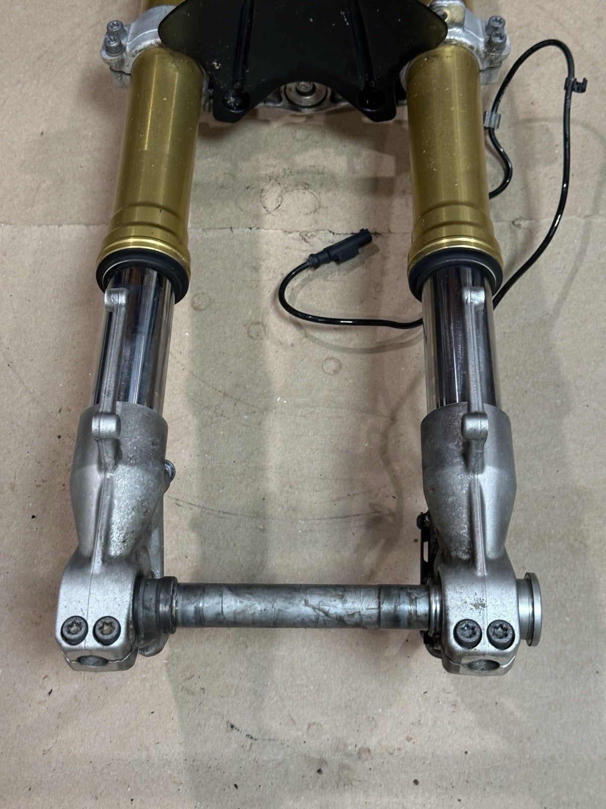 09-14 BMW S1000RR OEM Front Forks Suspension Pair Triple Tree Straight Set
