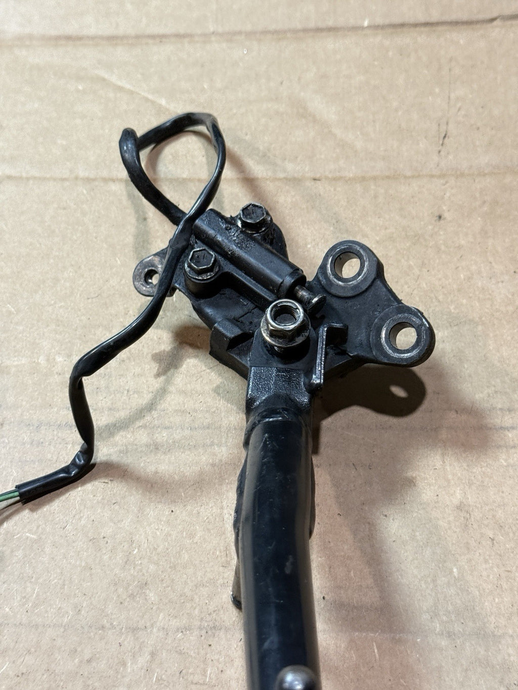 17-25 Suzuki GSXR1000 GSX-R1000R OEM Kickstand Side Stand Switch L7 42310-17K005