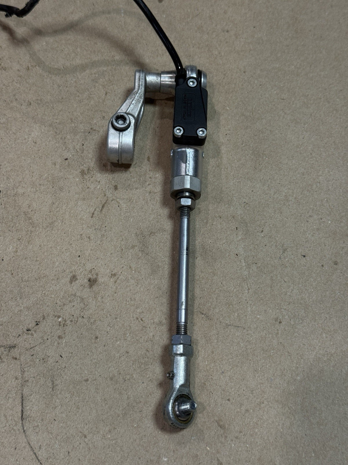21-24 Aprilia RSV4 Tuono V4 OEM Quick Shifter Sensor Quickshifter