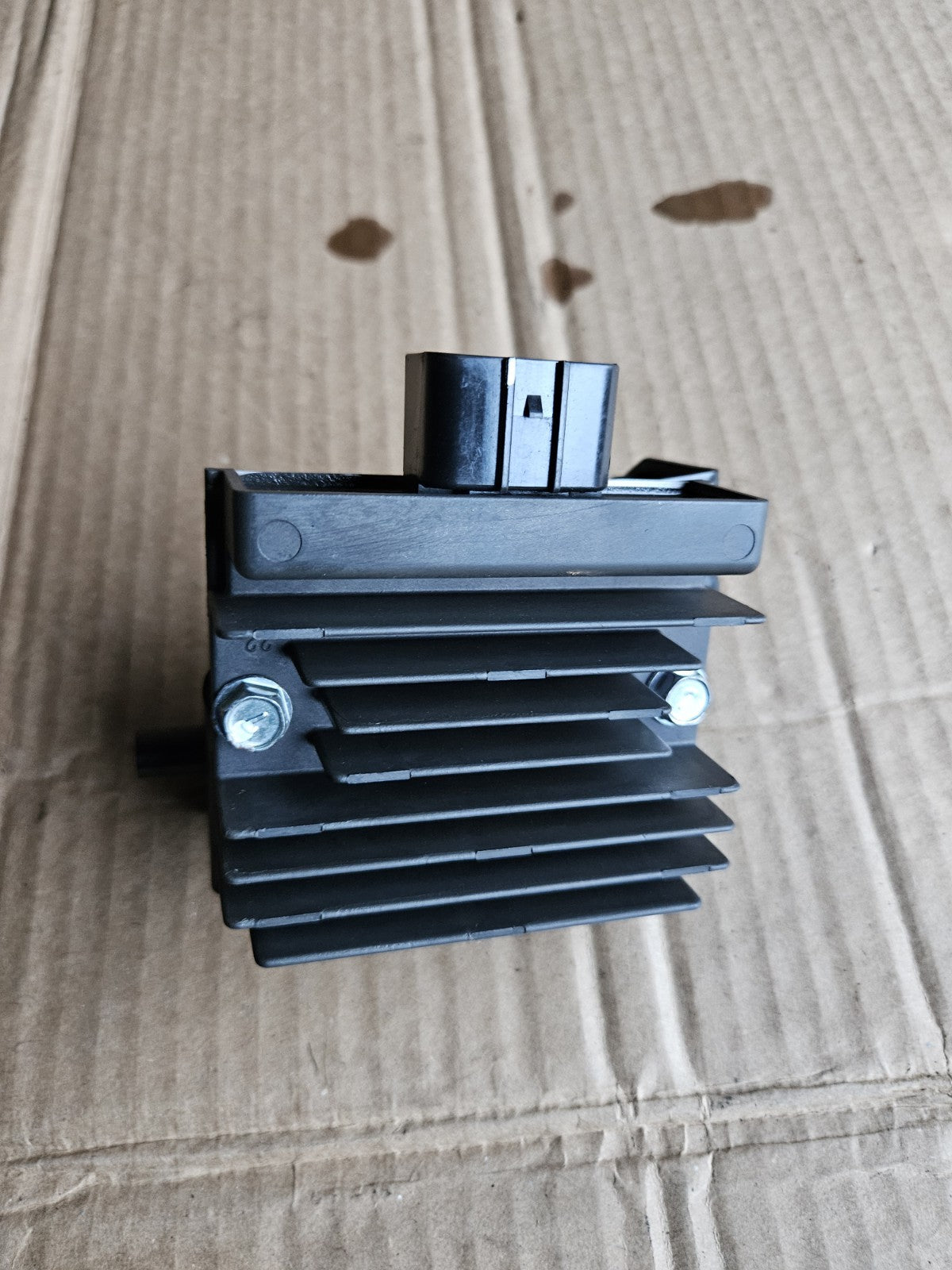 2017-2025 Kawasaki Ninja 650 ABS Z650 OEM Voltage Regulator Rectifier 21066-07500