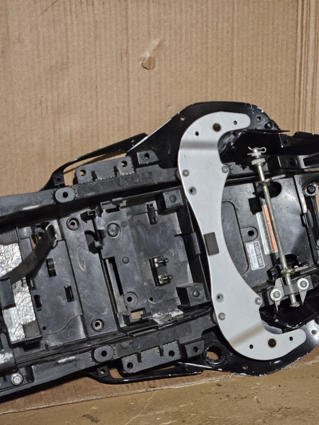 2008-2016 Yamaha YZF-R6 R6 YZFR6 OEM Complete Rear Subframe Sub Frame Assembly4