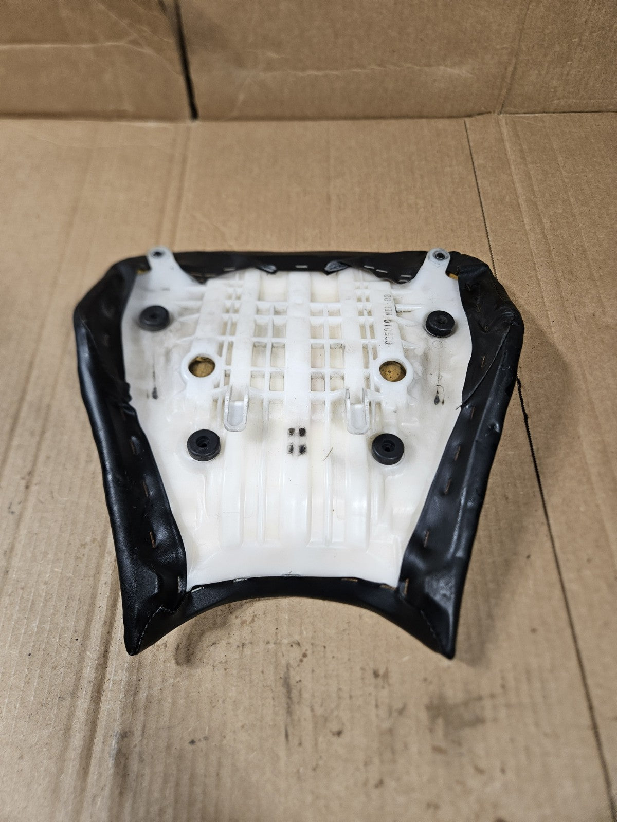 2004-2007 Honda CBR1000RR Fireblade OEM Front Rider Seat Saddle 77100-MEL-D2011