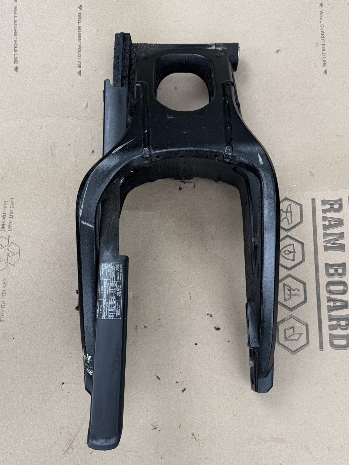 2017-2025 Suzuki GSXR1000 GSXR1000R GSX-R 1000 R OEM Rear Swingarm Swing Arm