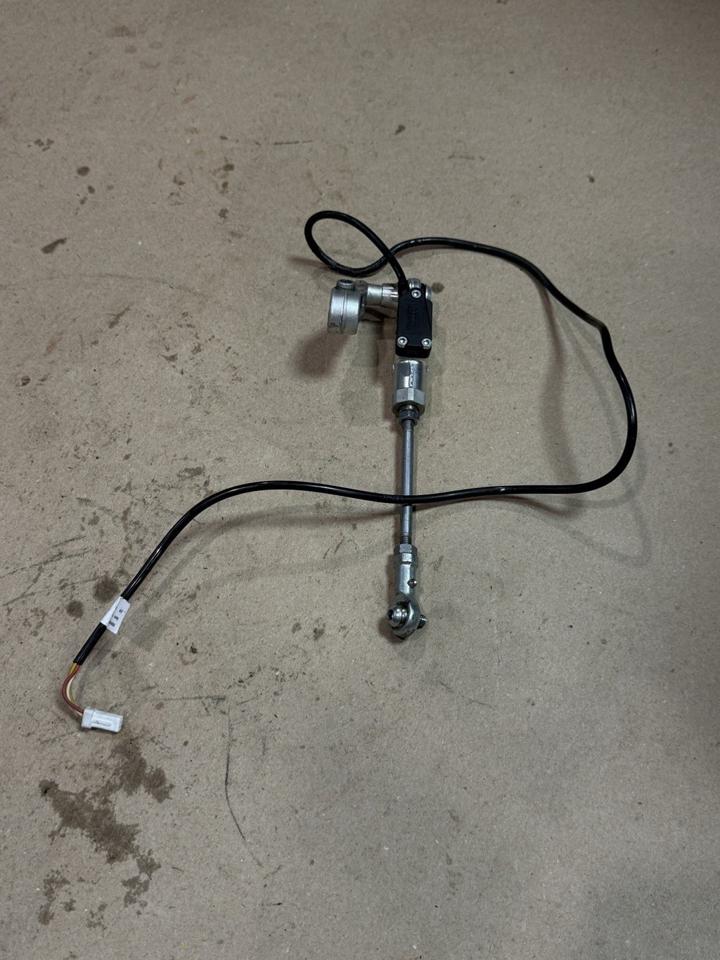 21-24 Aprilia RSV4 Tuono V4 OEM Quick Shifter Sensor Quickshifter